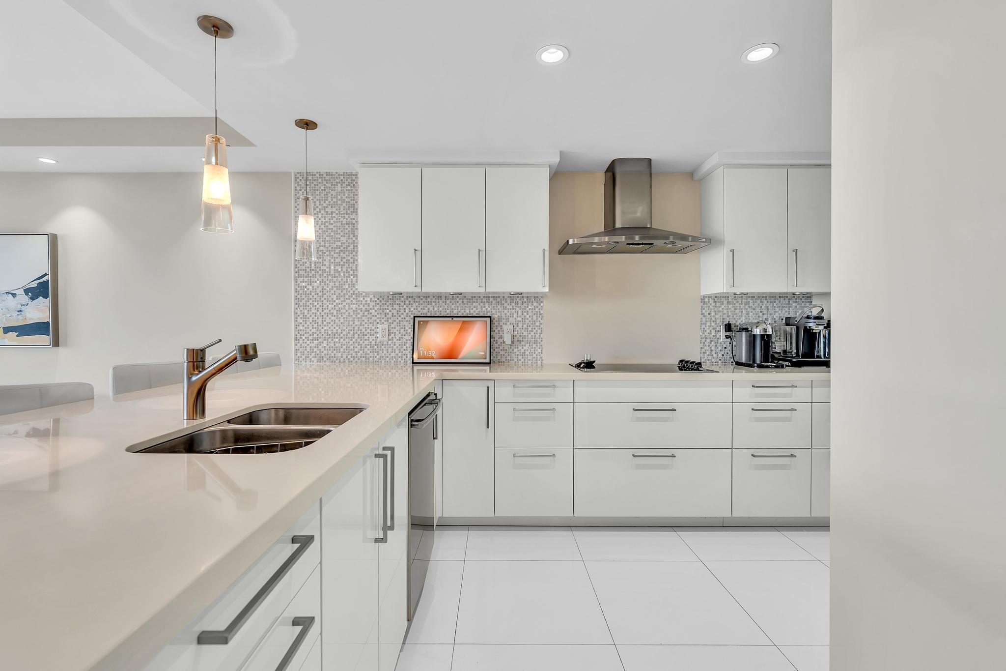 4020 Galt Ocean #703 Fort Lauderdale, FL 33308