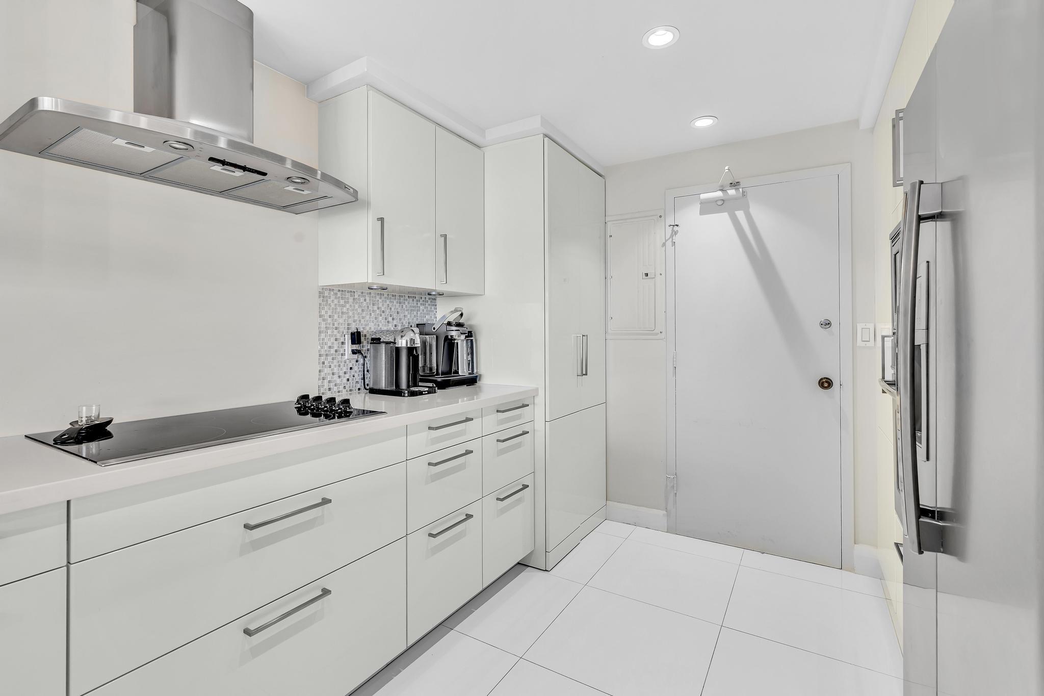 4020 Galt Ocean #703 Fort Lauderdale, FL 33308