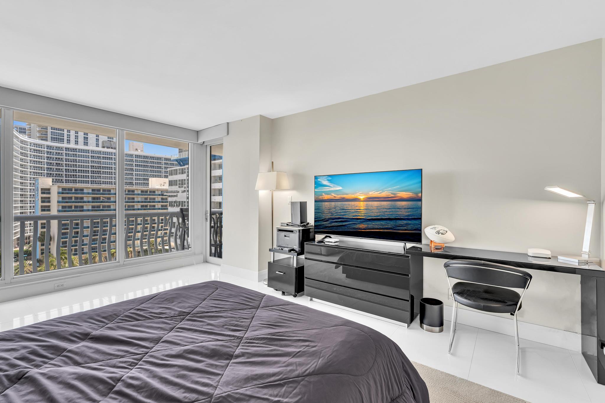 4020 Galt Ocean #703 Fort Lauderdale, FL 33308