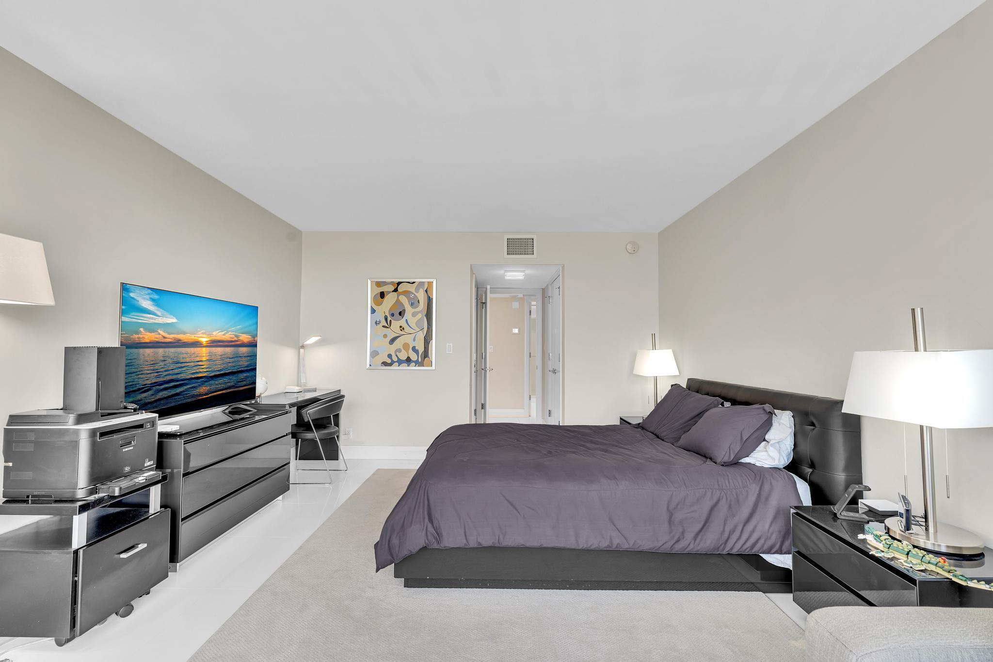 4020 Galt Ocean #703 Fort Lauderdale, FL 33308