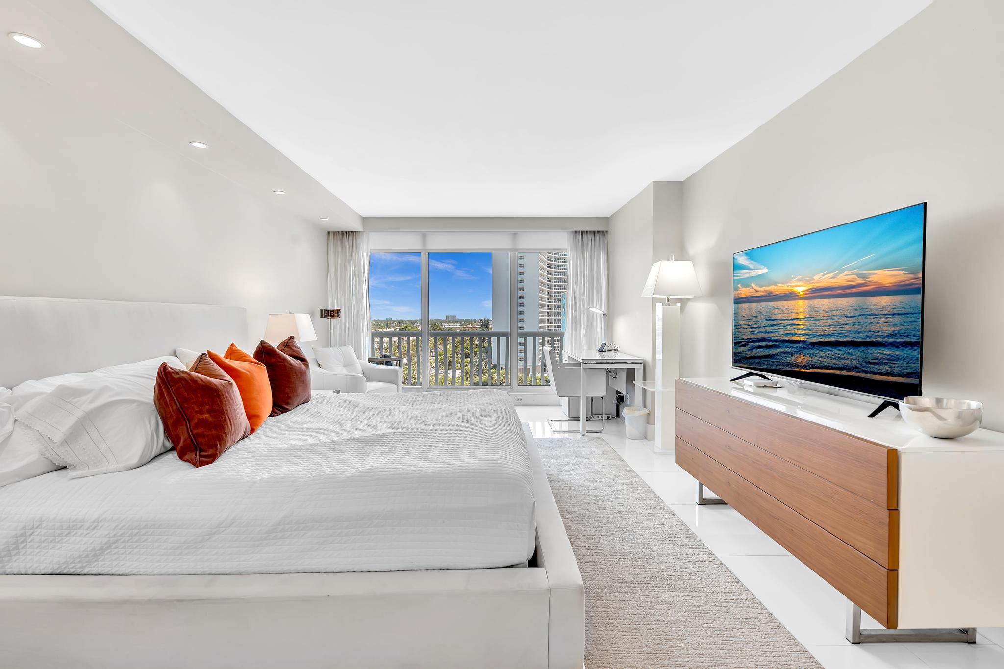 4020 Galt Ocean #703 Fort Lauderdale, FL 33308