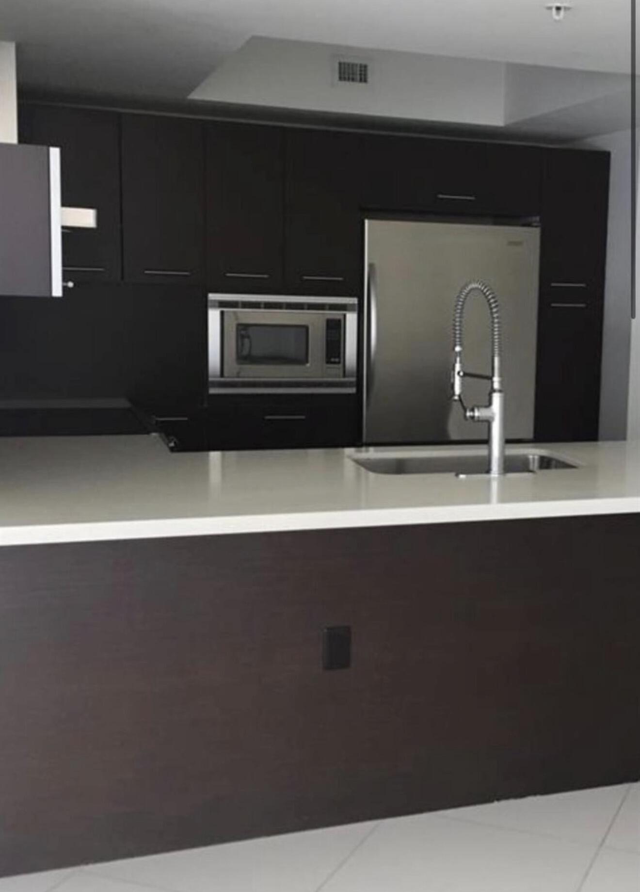image St Tropez Sunny Isles4