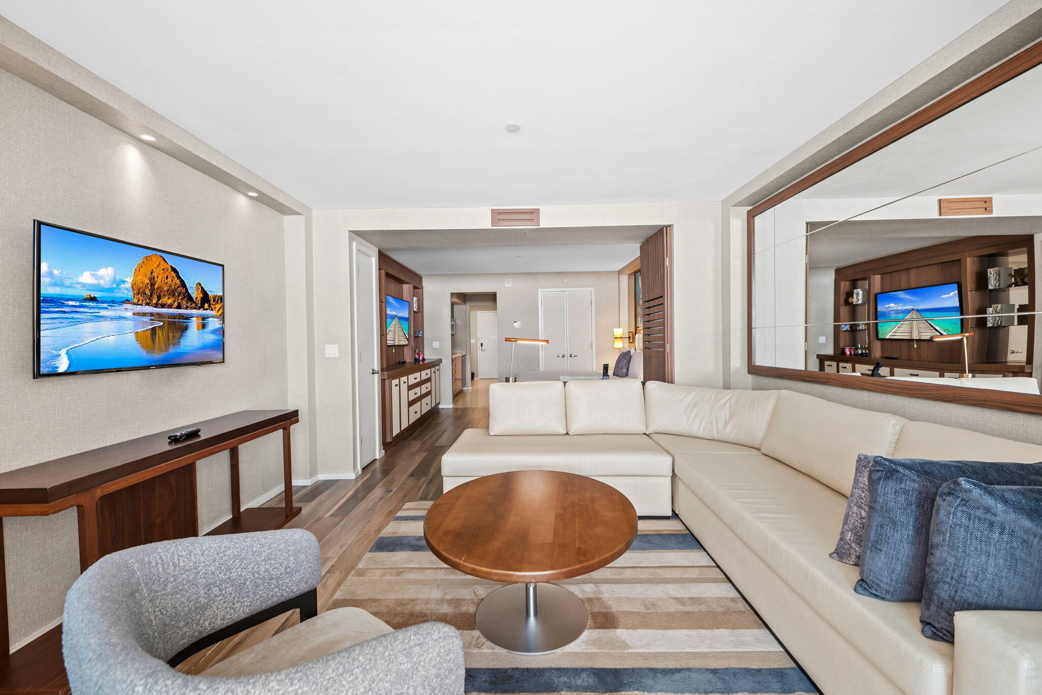 551 N Fort Lauderdale Bch Blvd #H614 Fort Lauderdale, FL 33304