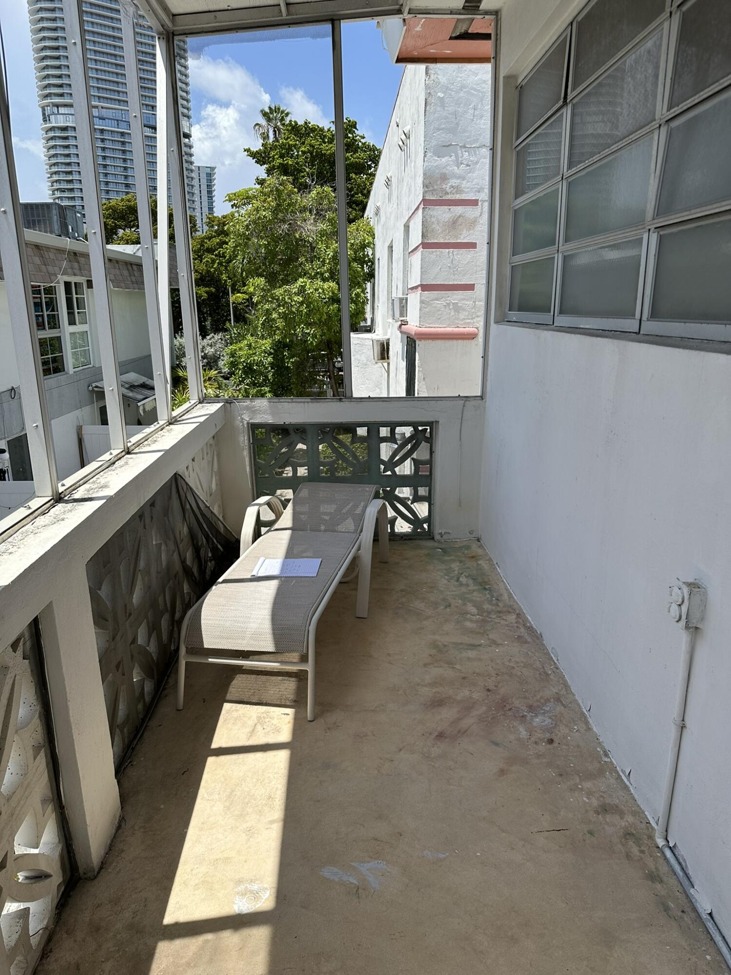 625 Michigan Miami Beach, FL 33139