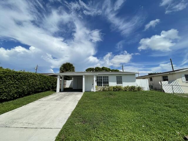 1104 W 24th St