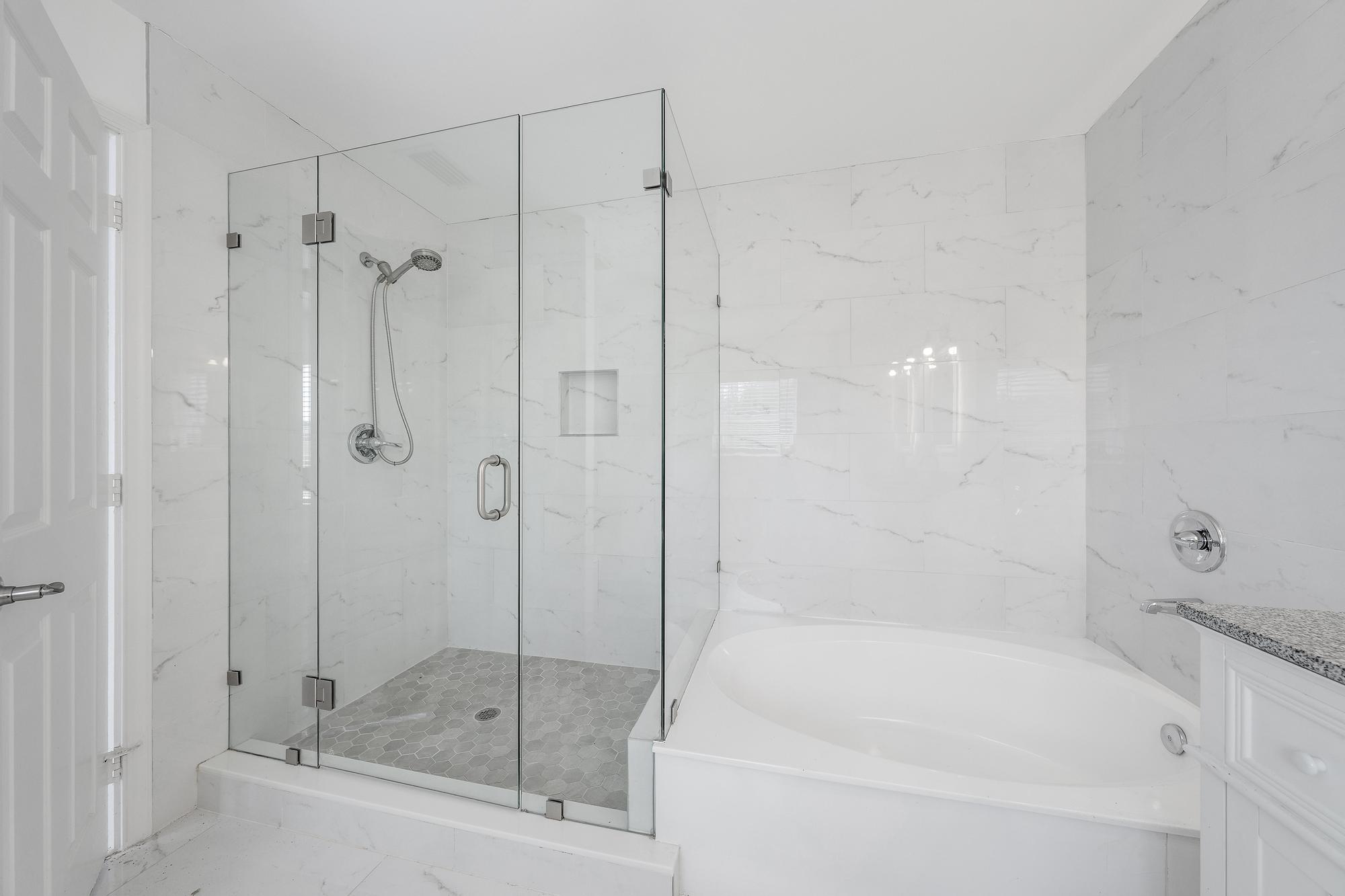 1045 Aspri Way Riviera Beach, FL 33418