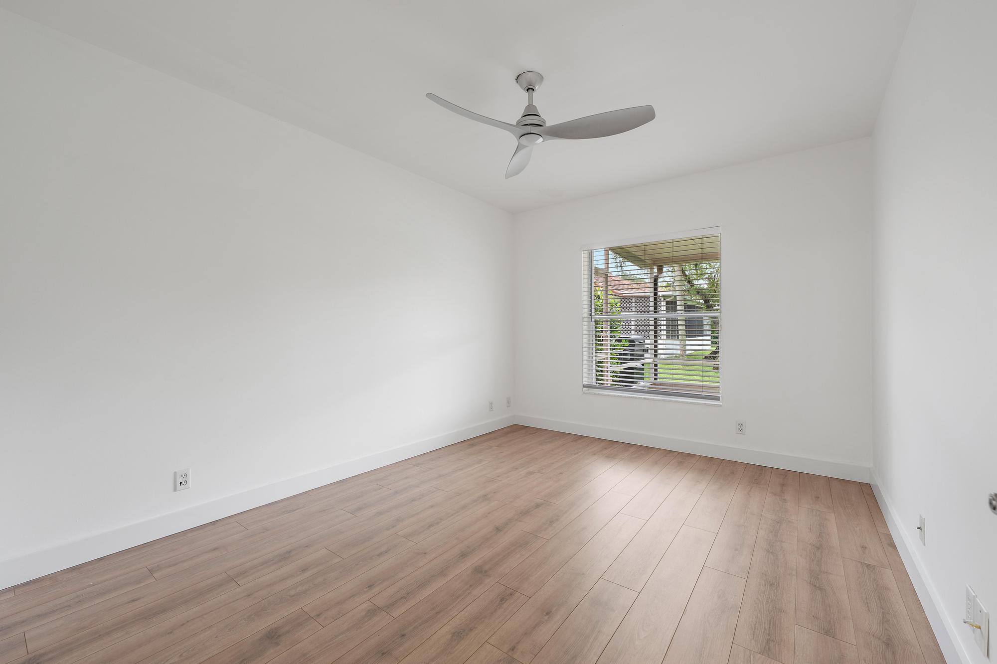 1045 Aspri Way Riviera Beach, FL 33418