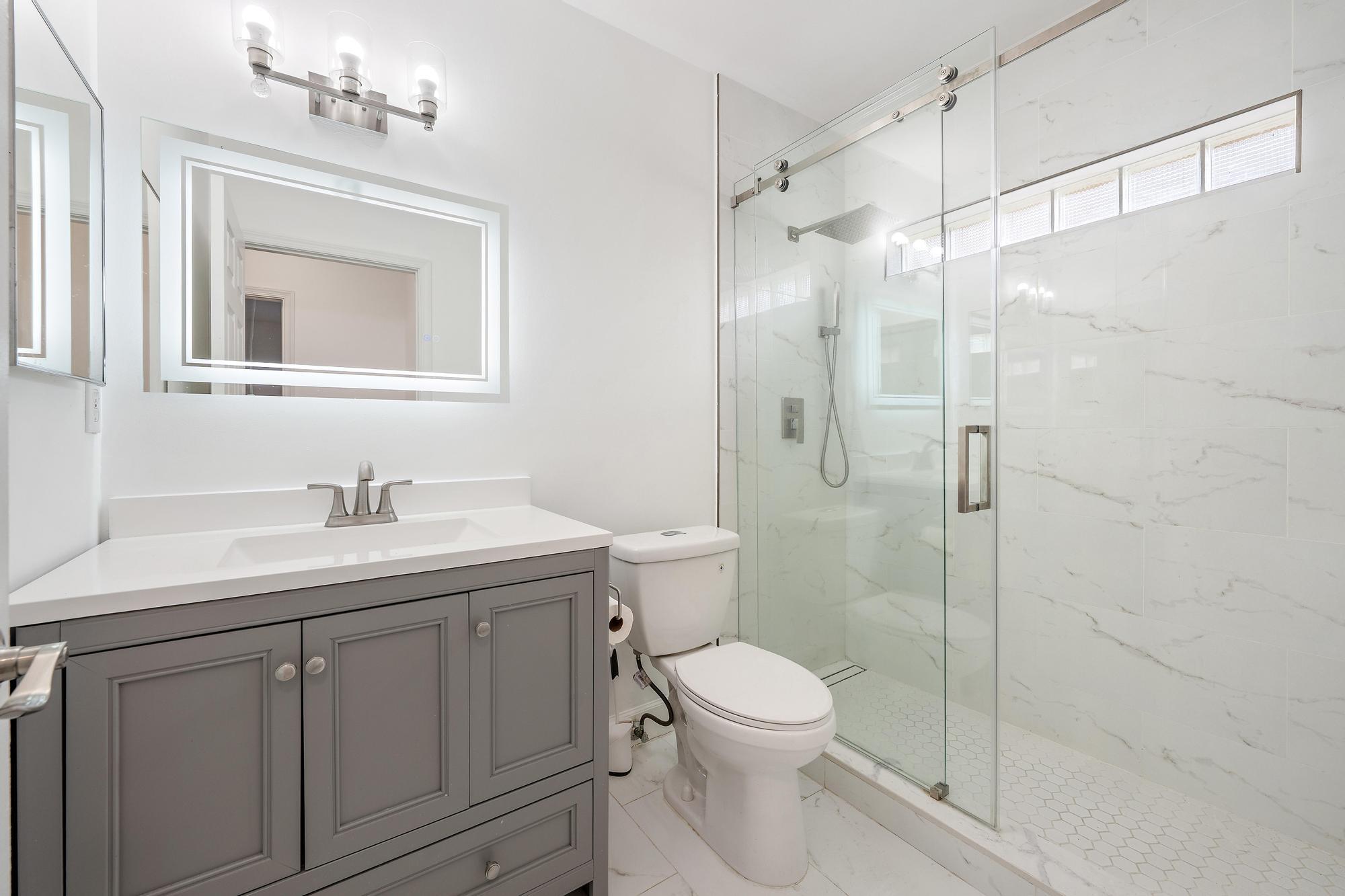 1045 Aspri Way Riviera Beach, FL 33418