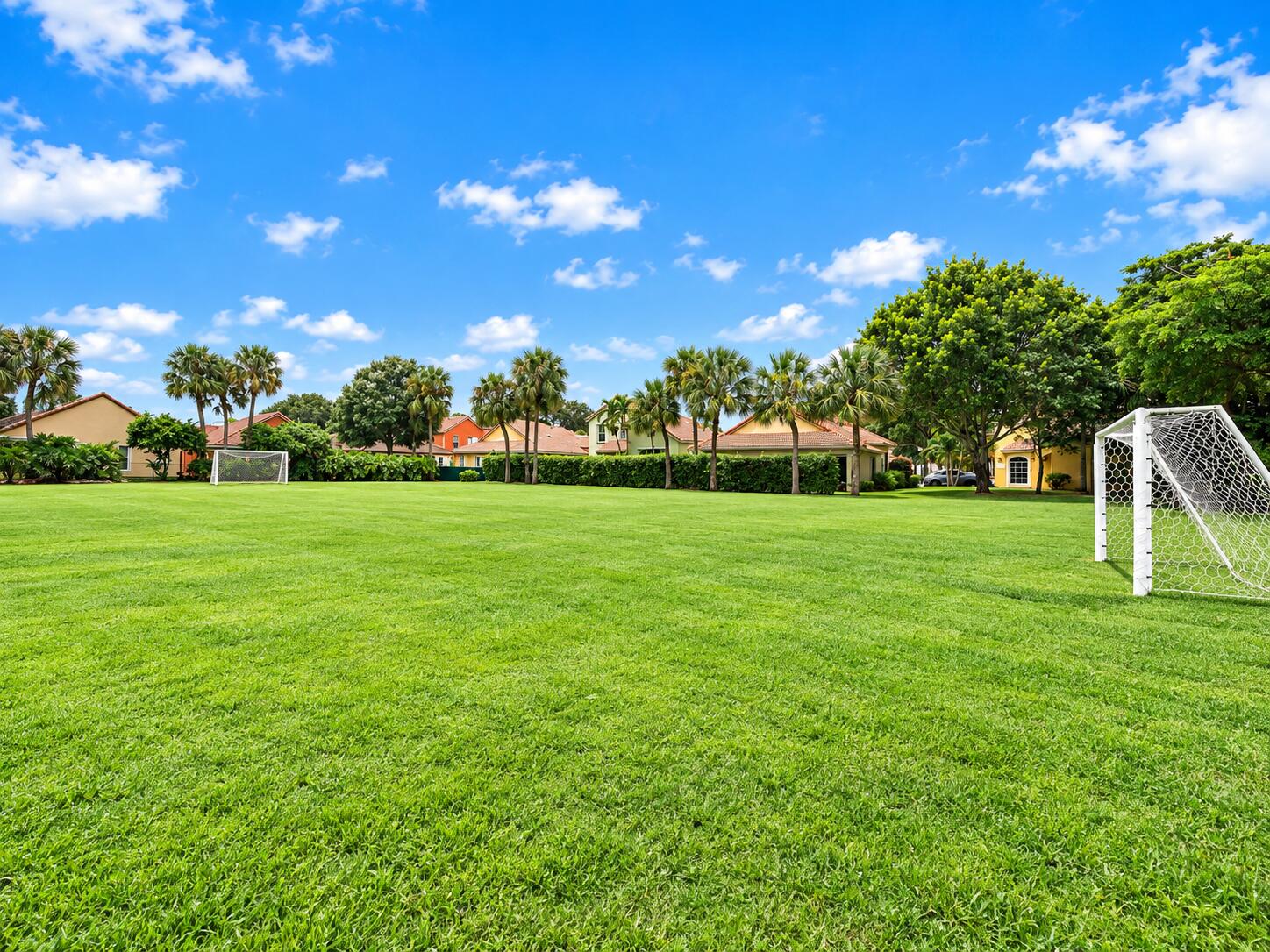 1045 Aspri Way Riviera Beach, FL 33418