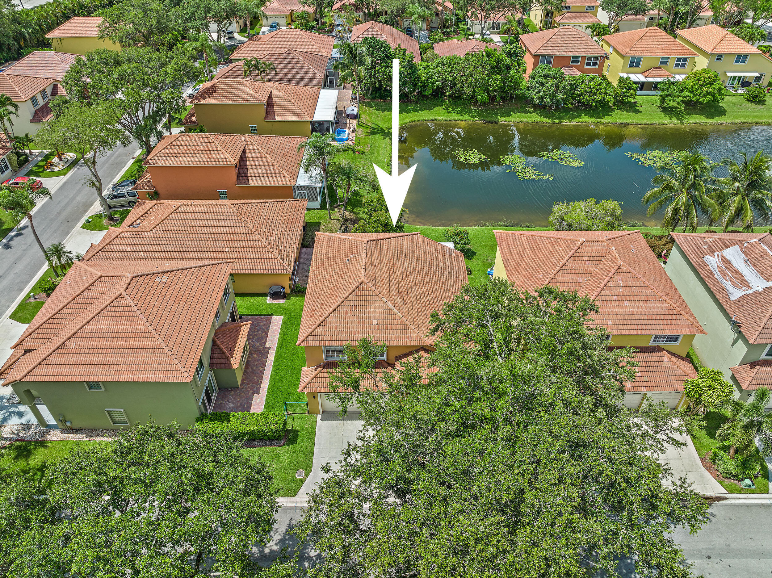 1045 Aspri Way Riviera Beach, FL 33418