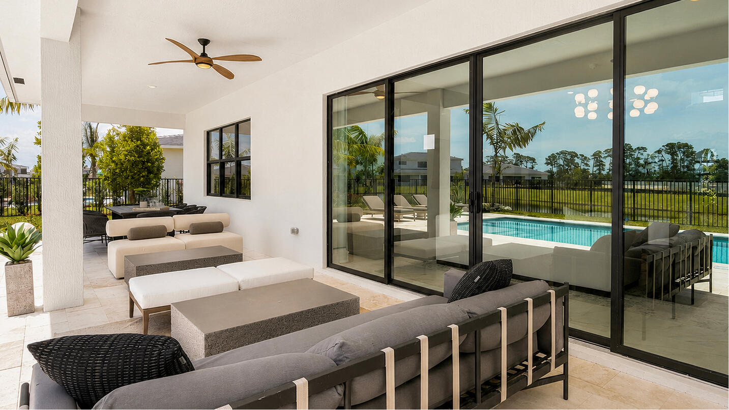 7701 Laurel Park Dr Lake Worth, FL 33449