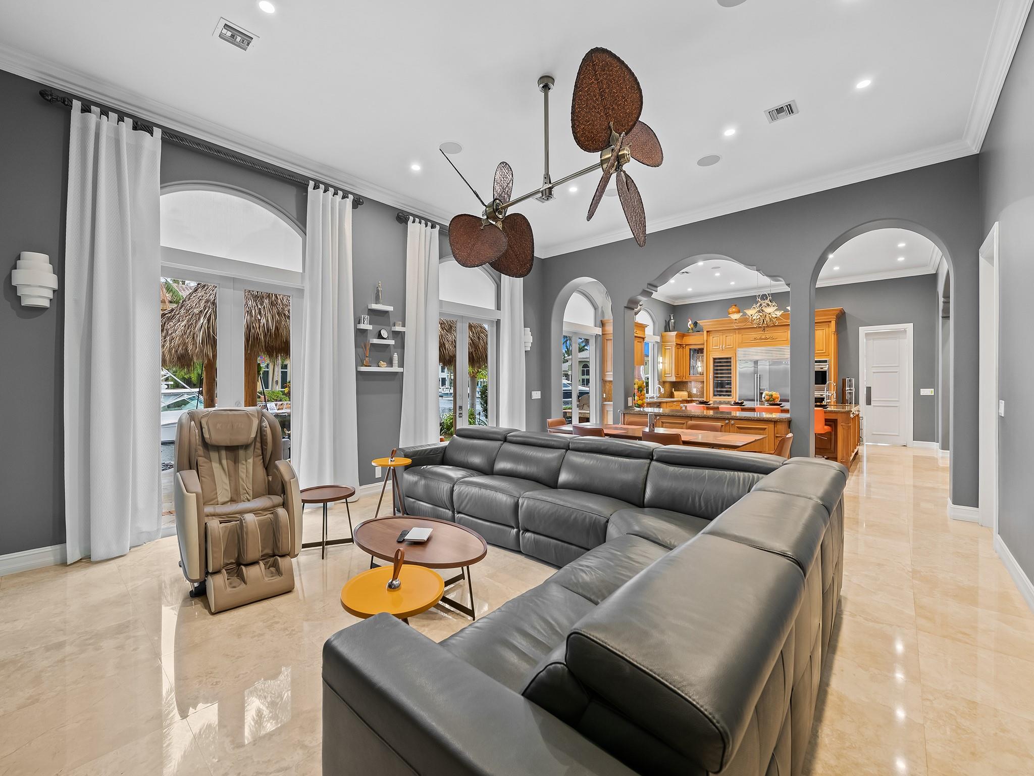 3700 NE 28th Ave Lighthouse Point, FL 33064