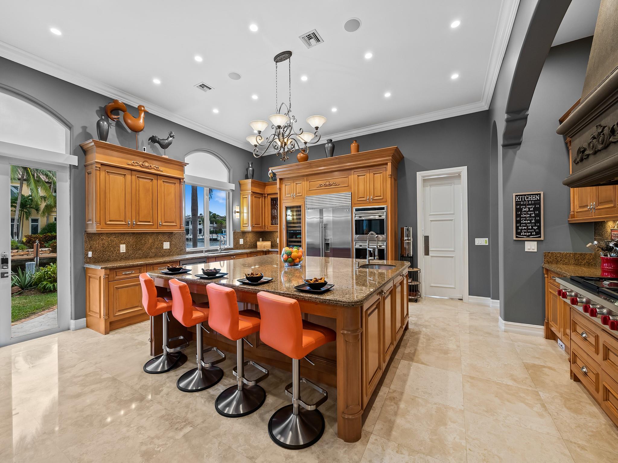 3700 NE 28th Ave Lighthouse Point, FL 33064