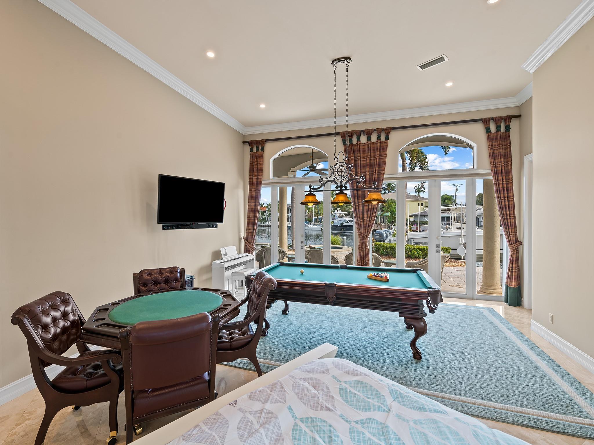 3700 NE 28th Ave Lighthouse Point, FL 33064