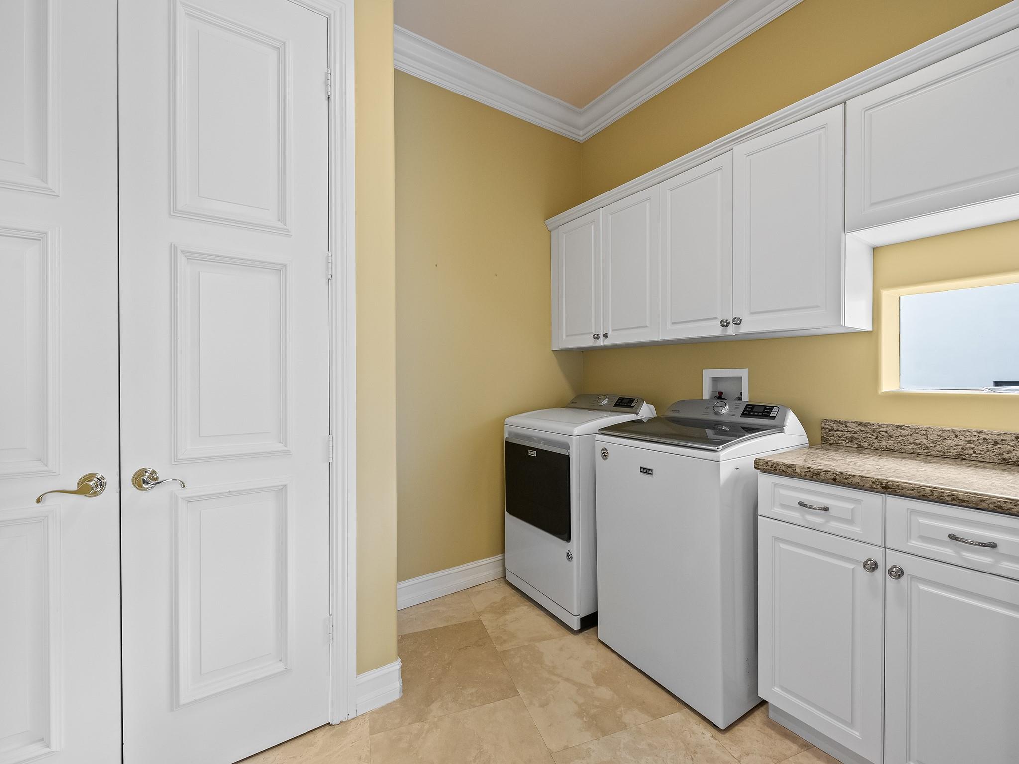 3700 NE 28th Ave Lighthouse Point, FL 33064