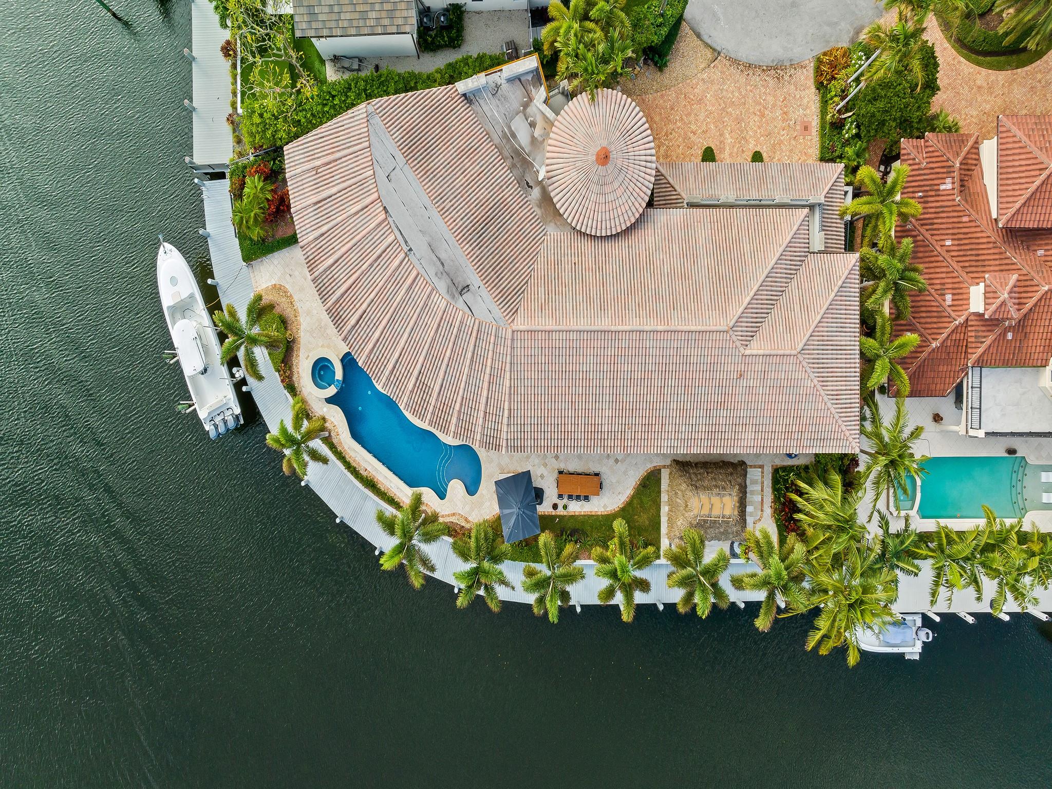 3700 NE 28th Ave Lighthouse Point, FL 33064