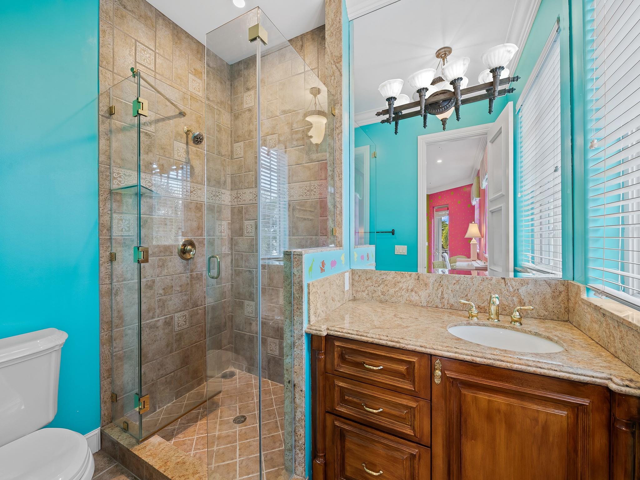 3700 NE 28th Ave Lighthouse Point, FL 33064