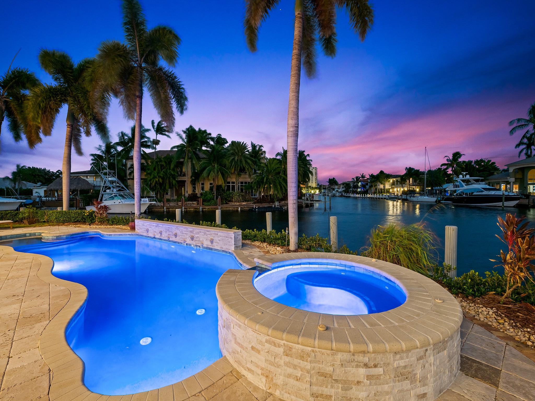 3700 NE 28th Ave Lighthouse Point, FL 33064