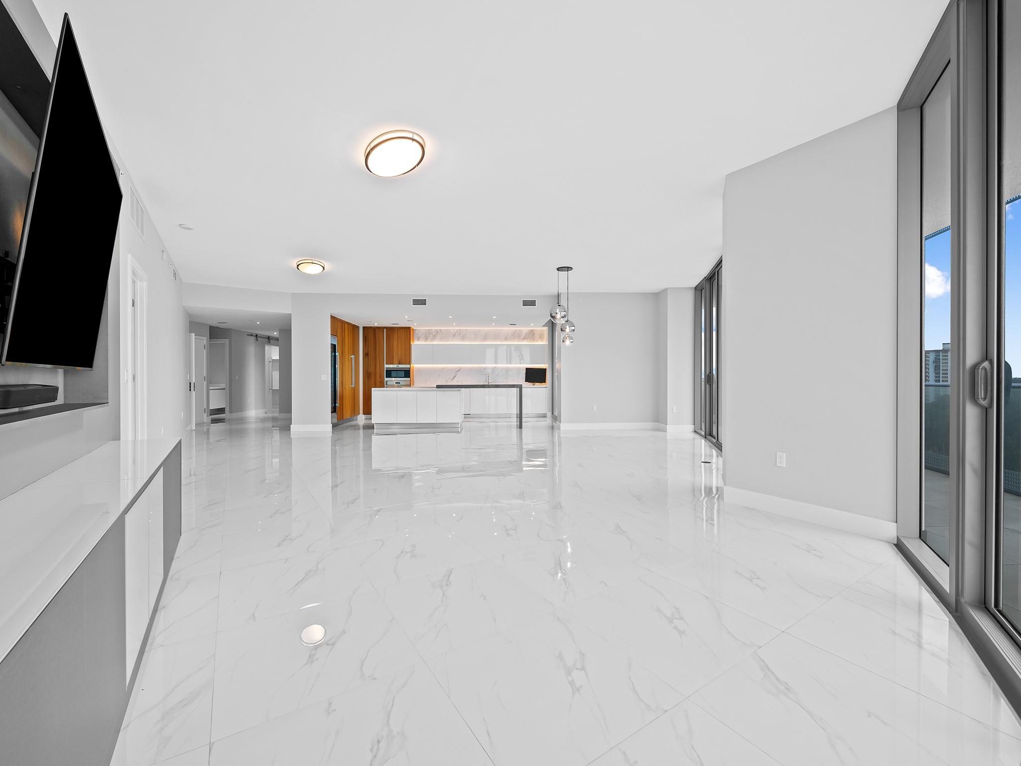 701 N Fort Lauderdale Blvd #802 Fort Lauderdale, FL 33304