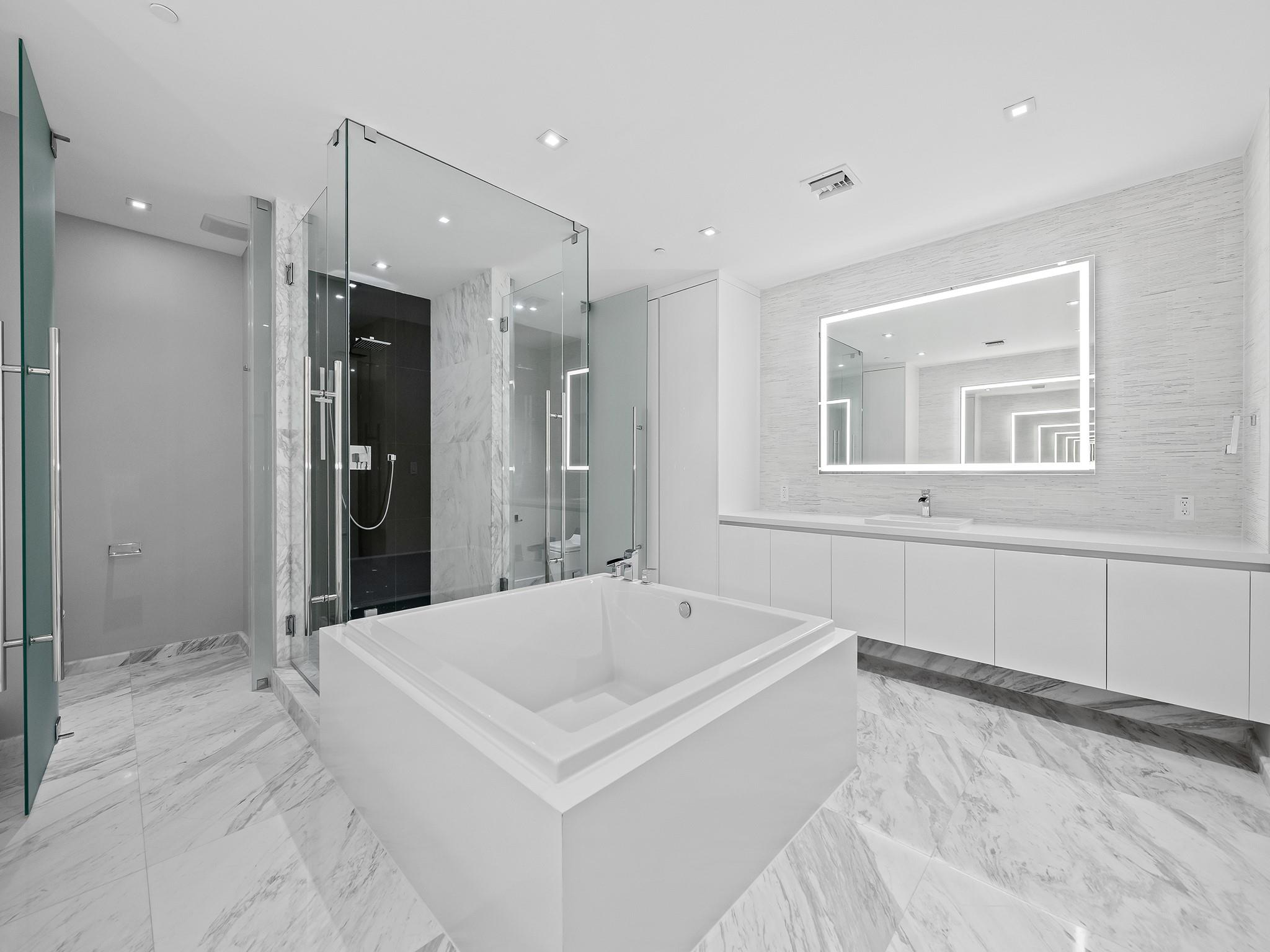 701 N Fort Lauderdale Blvd #802 Fort Lauderdale, FL 33304