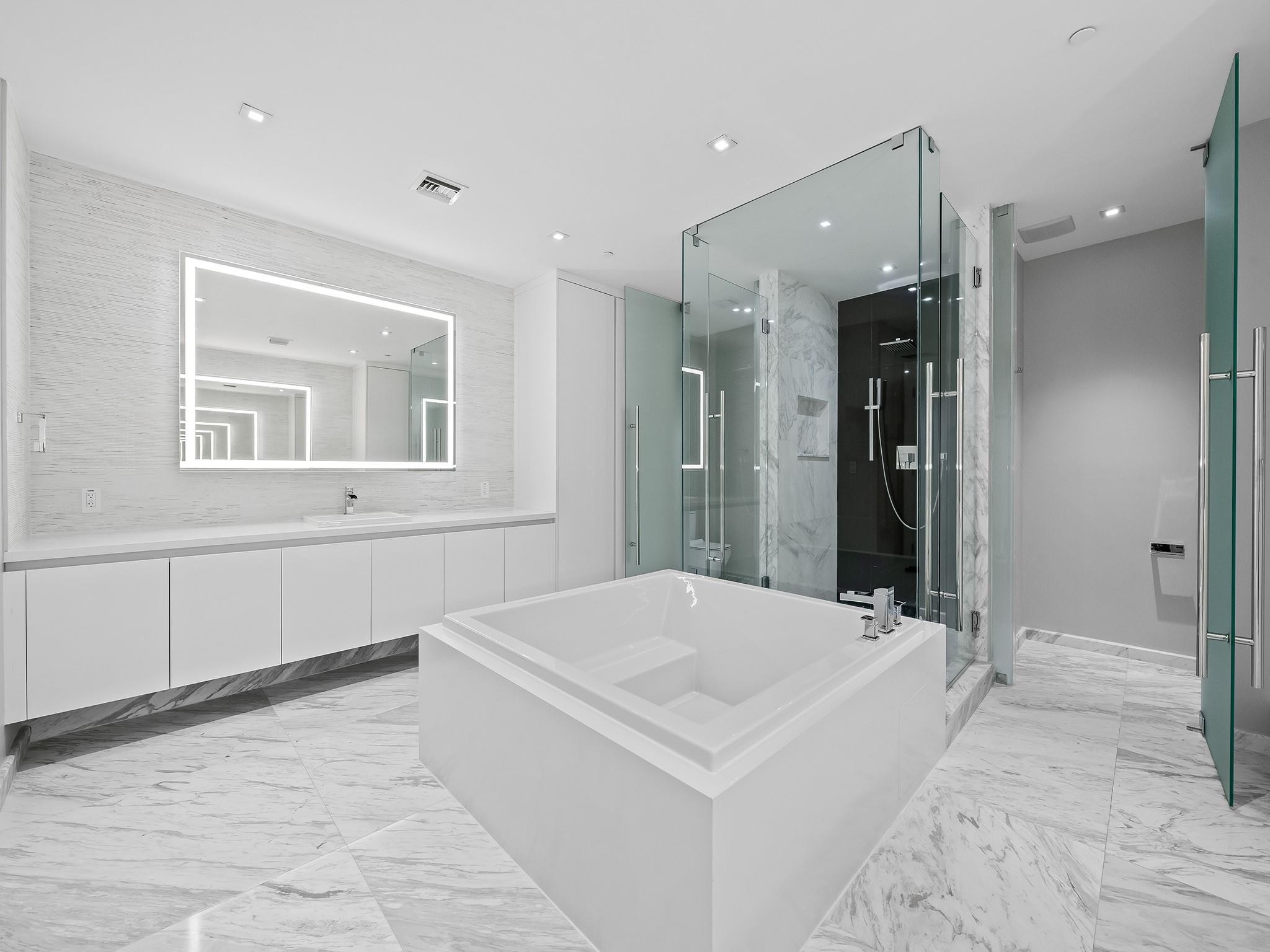 701 N Fort Lauderdale Blvd #802 Fort Lauderdale, FL 33304