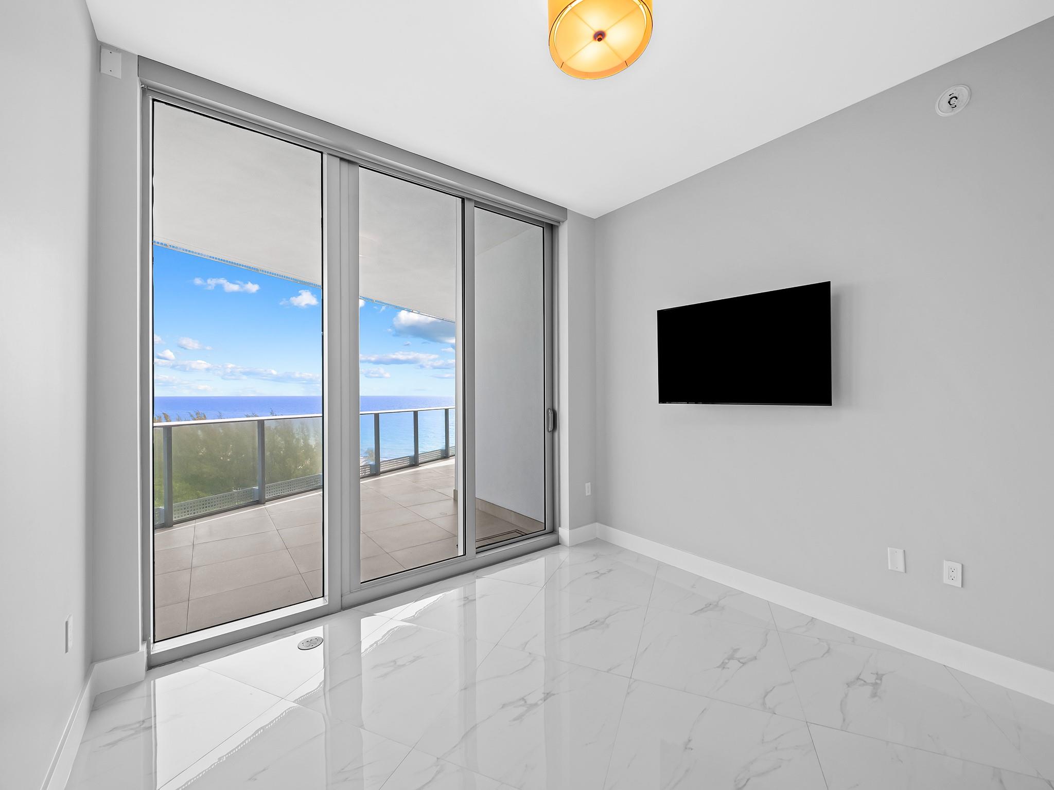 701 N Fort Lauderdale Blvd #802 Fort Lauderdale, FL 33304