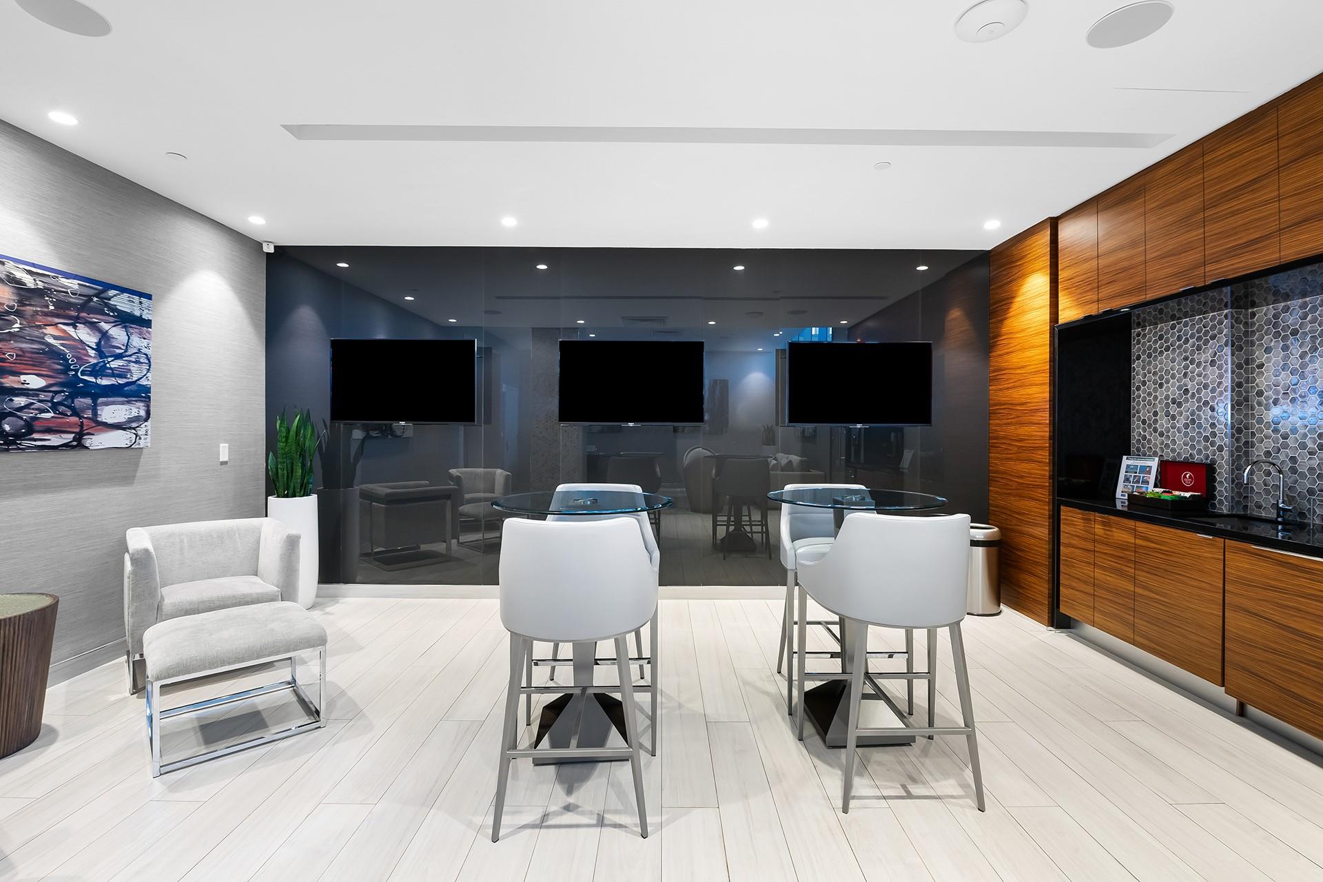 701 N Fort Lauderdale Blvd #802 Fort Lauderdale, FL 33304