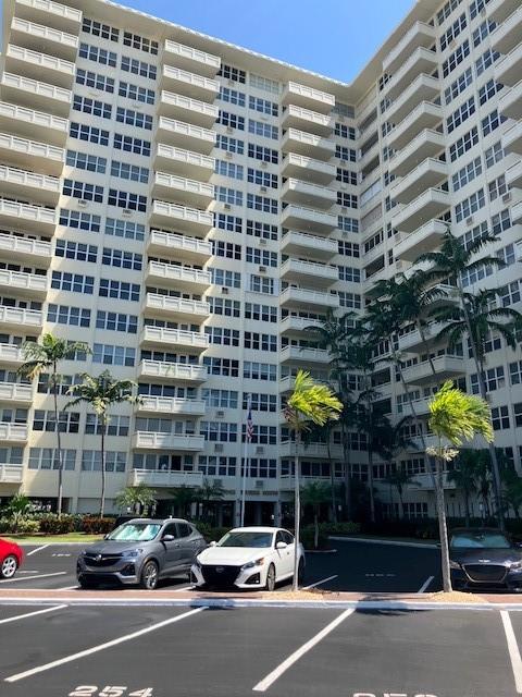 3200 NE 36th St #321