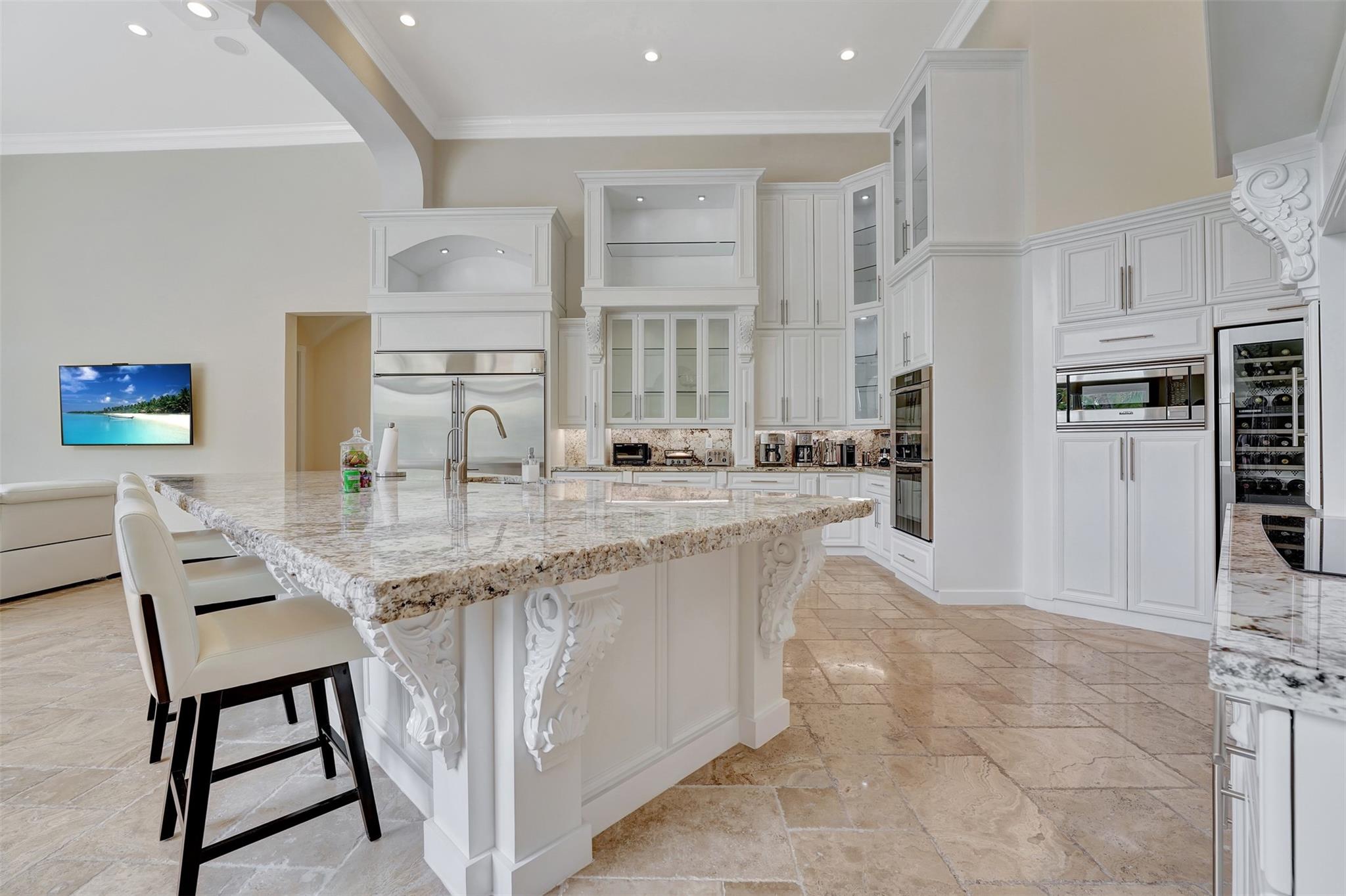 3440 Stallion Ln Weston, FL 33331