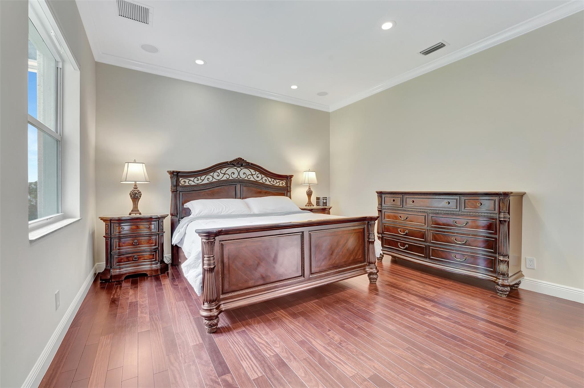 3440 Stallion Ln Weston, FL 33331