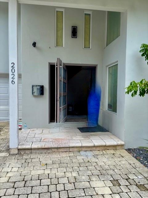 2026 NE 32nd Ave