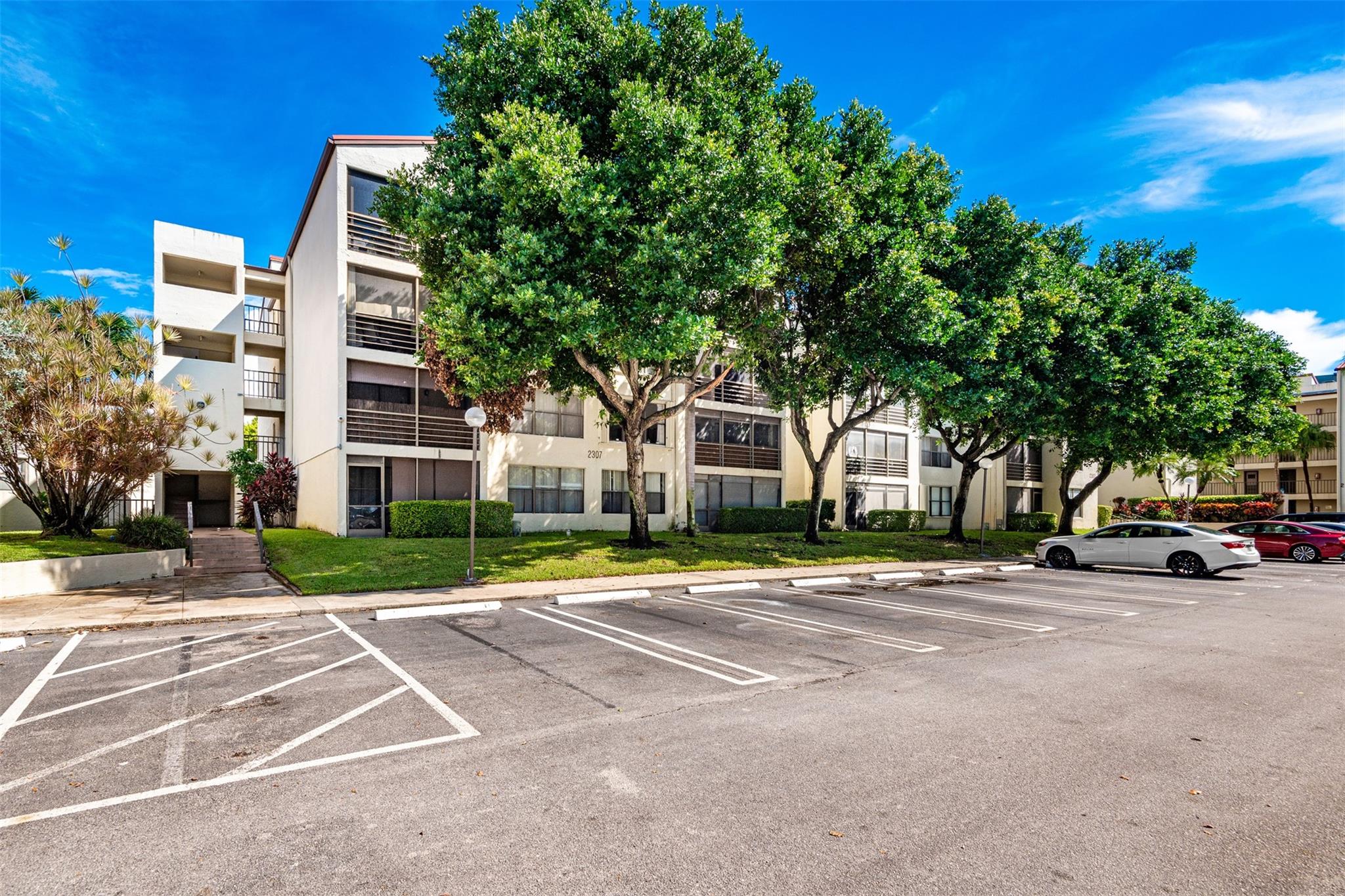 2307 S Cypress Bnd Dr #108A