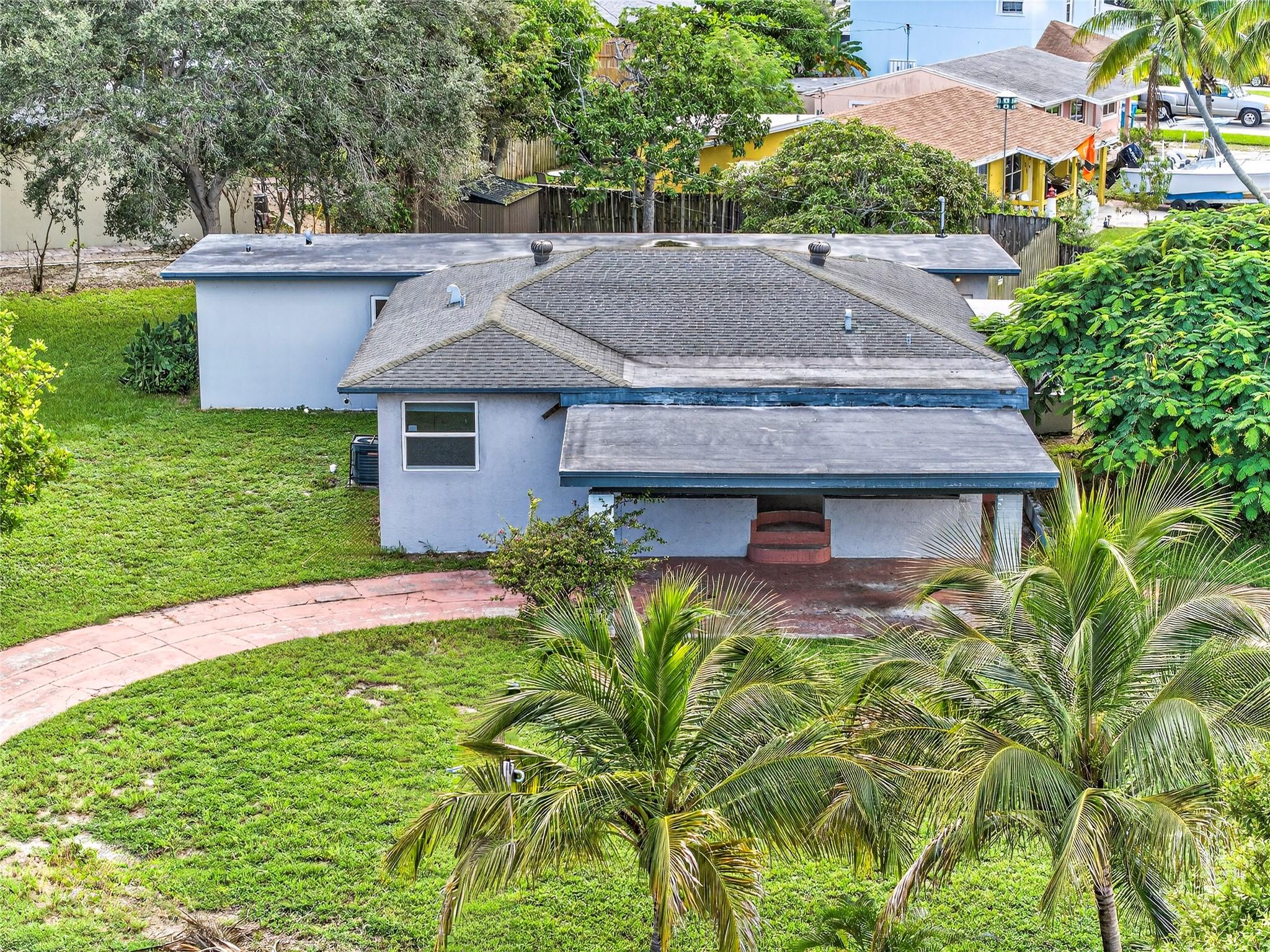206 NW 5th Ave