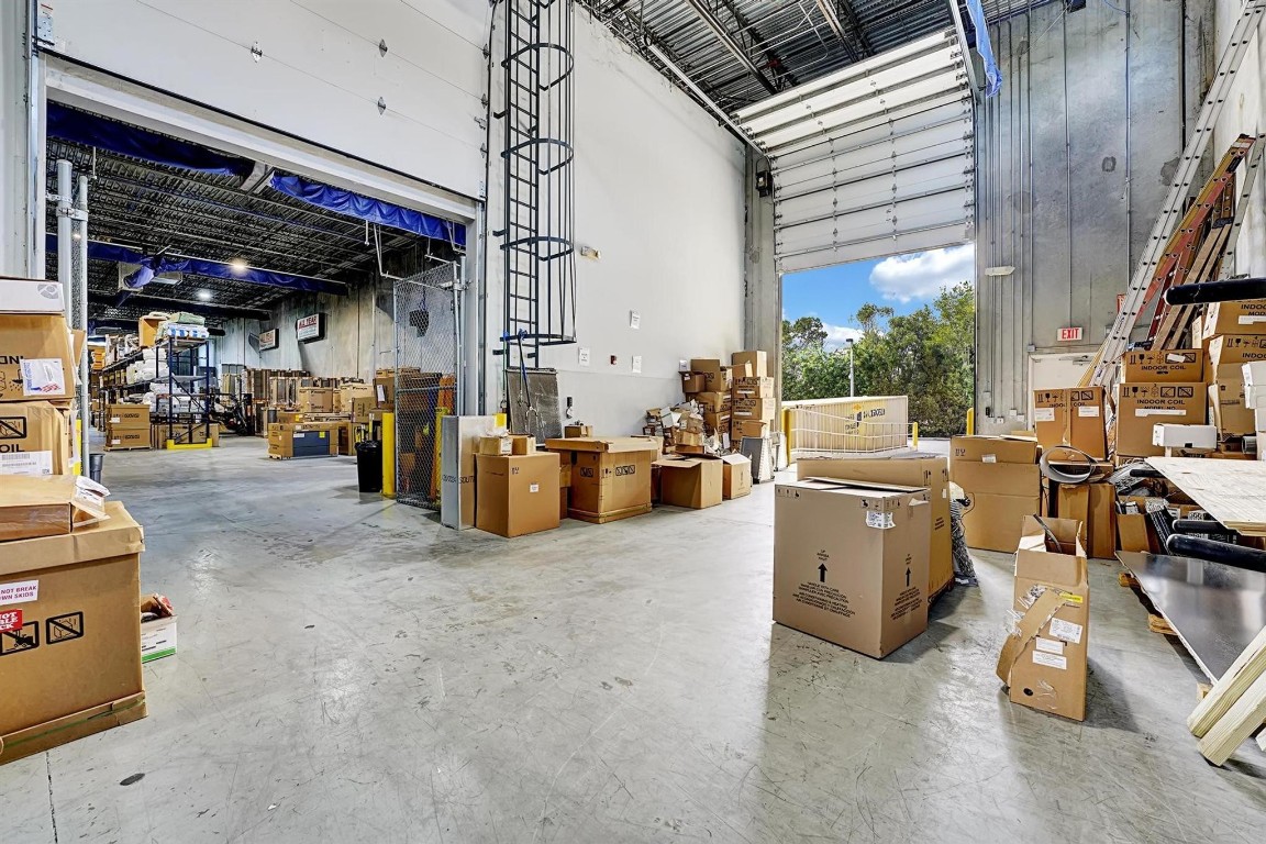 4300 NW 124th Coral Springs, FL 33065