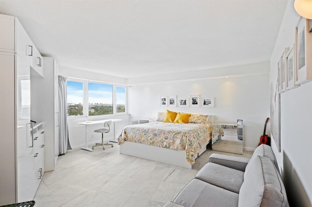 3000 Holiday Dr #1103 Fort Lauderdale, FL 33316