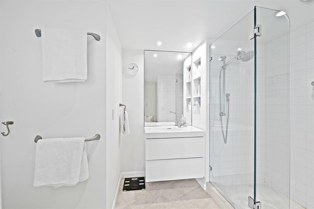 3000 Holiday Dr #1103 Fort Lauderdale, FL 33316