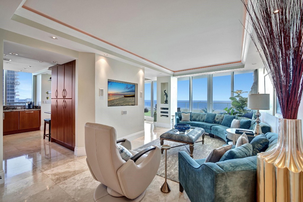 1 N Fort Lauderdale Bch #1801 / 1808 Fort Lauderdale, FL 33304