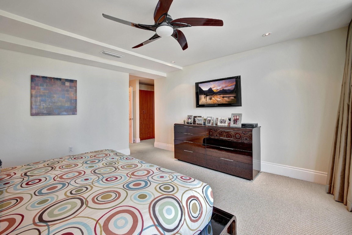 1 N Fort Lauderdale Bch #1801 / 1808 Fort Lauderdale, FL 33304