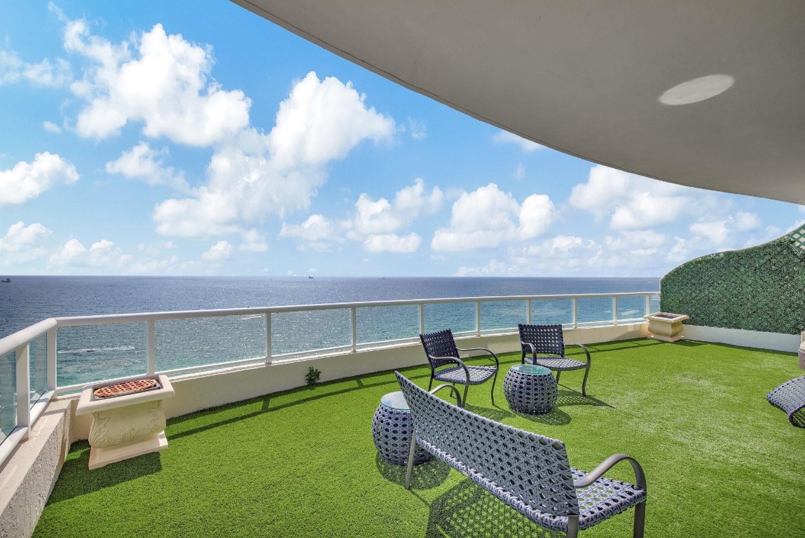 1 N Fort Lauderdale Bch #1801 / 1808 Fort Lauderdale, FL 33304