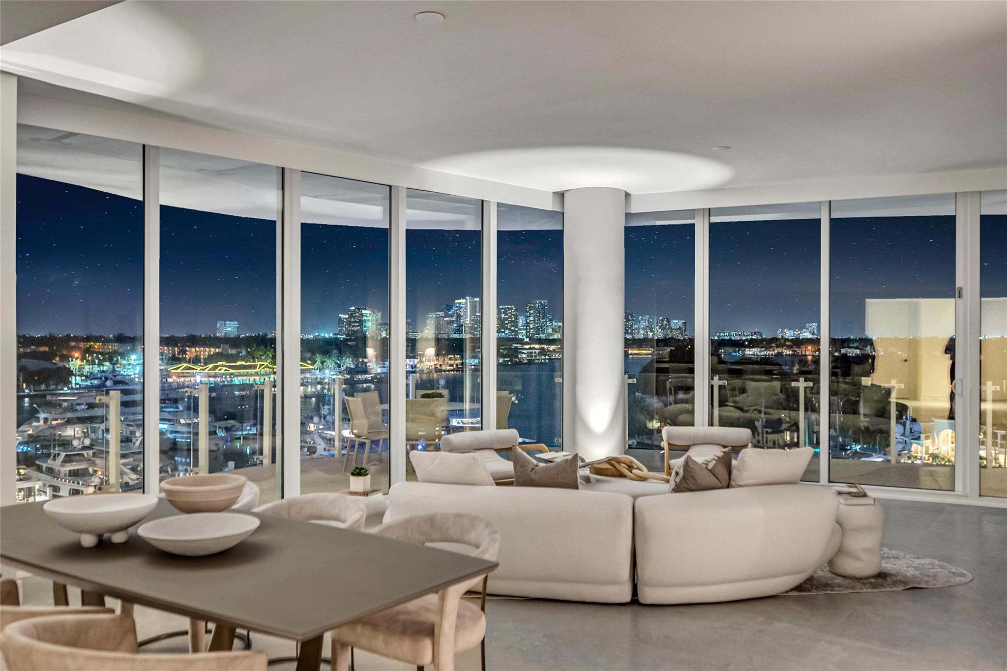 2241 SE 17th St #601