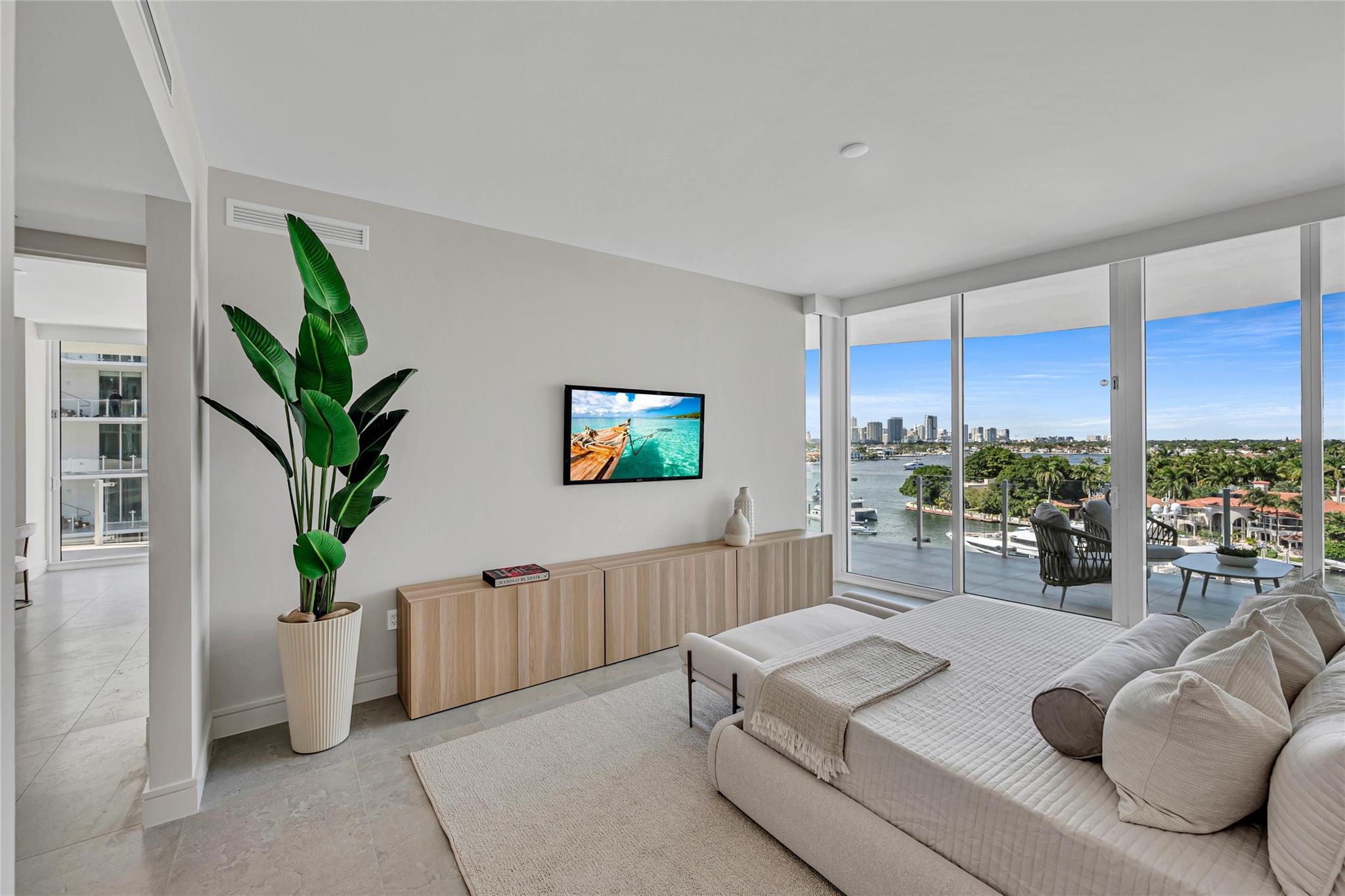 2241 SE 17th St #601 Fort Lauderdale, FL 33316