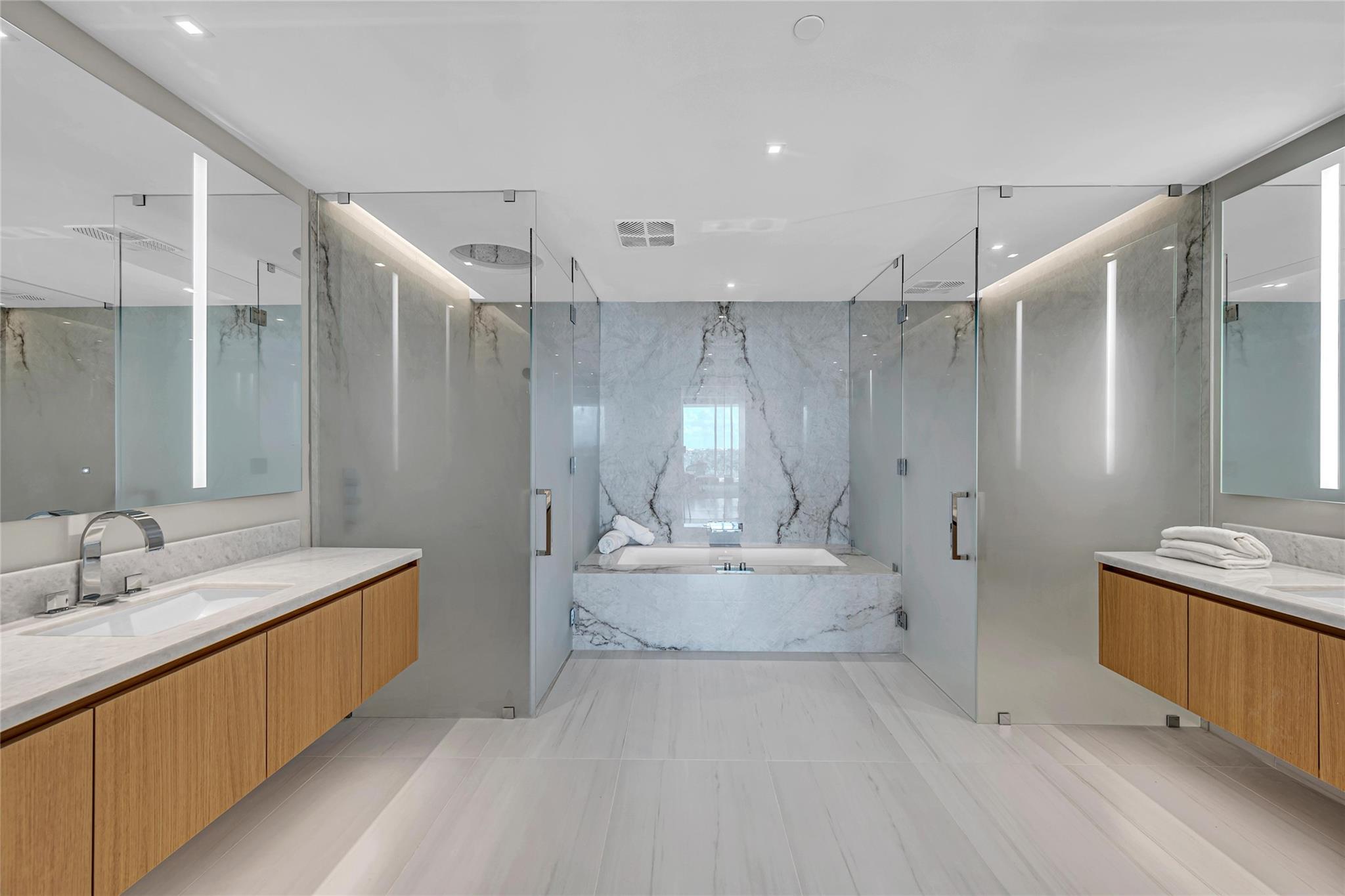 2241 SE 17th St #601 Fort Lauderdale, FL 33316