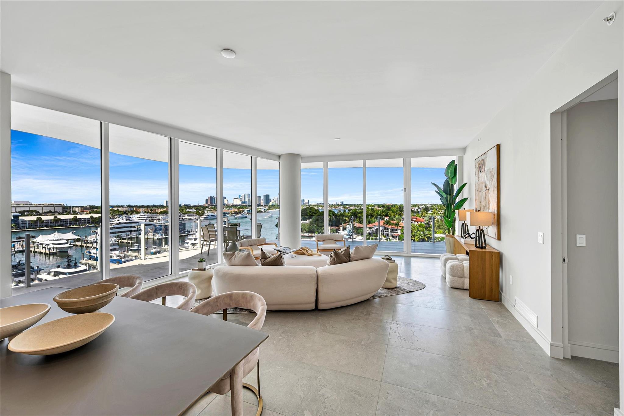 2241 SE 17th St #601 Fort Lauderdale, FL 33316