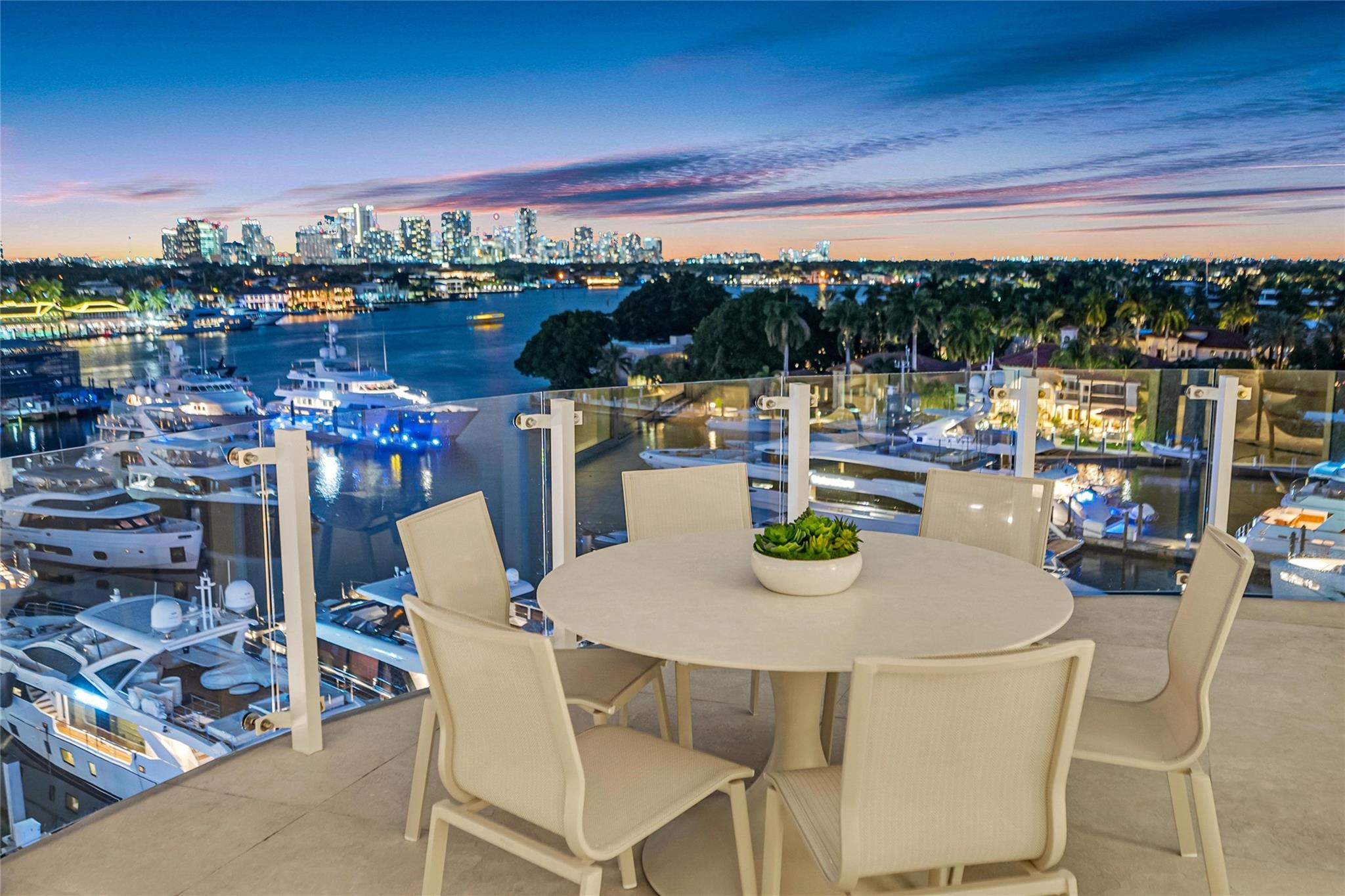 2241 SE 17th St #601 Fort Lauderdale, FL 33316