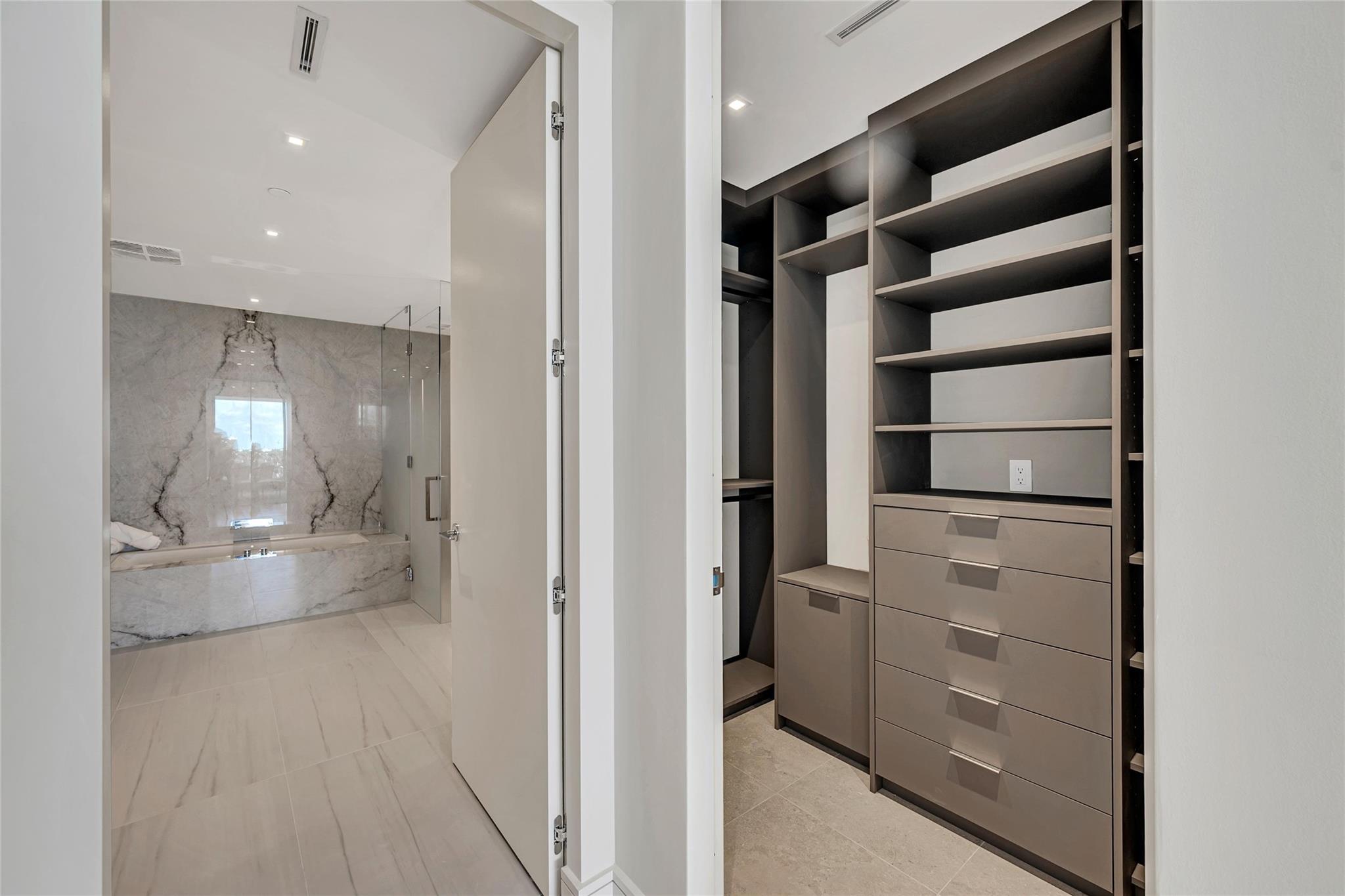 2241 SE 17th St #601 Fort Lauderdale, FL 33316