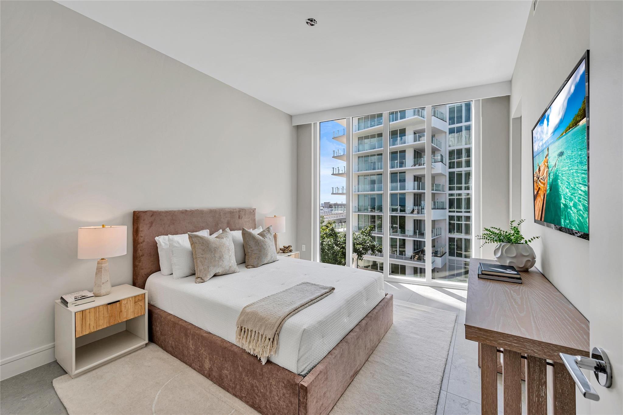 2241 SE 17th St #601 Fort Lauderdale, FL 33316