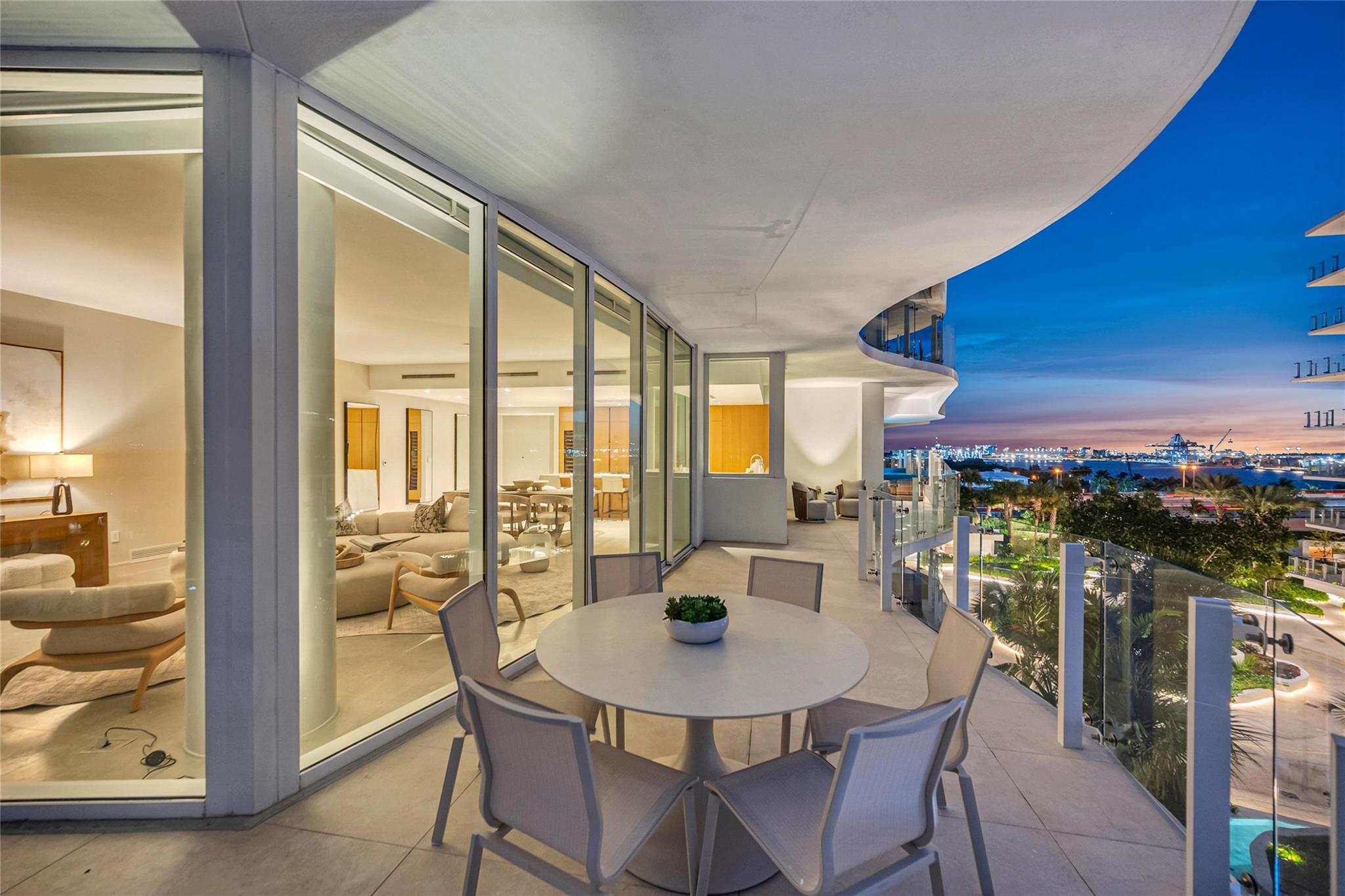 2241 SE 17th St #601 Fort Lauderdale, FL 33316