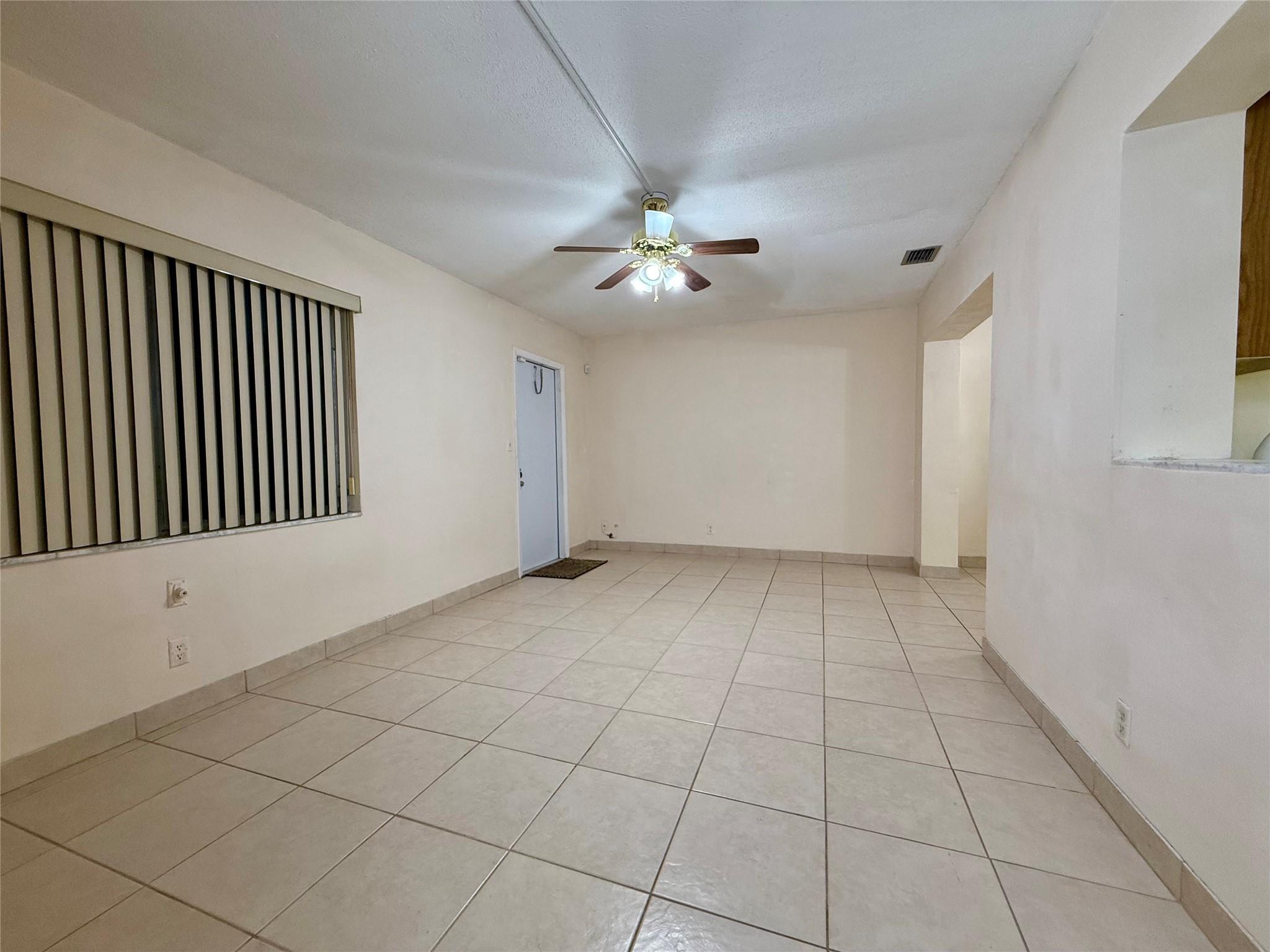 7508 NW 67th Ave Tamarac, FL 33321