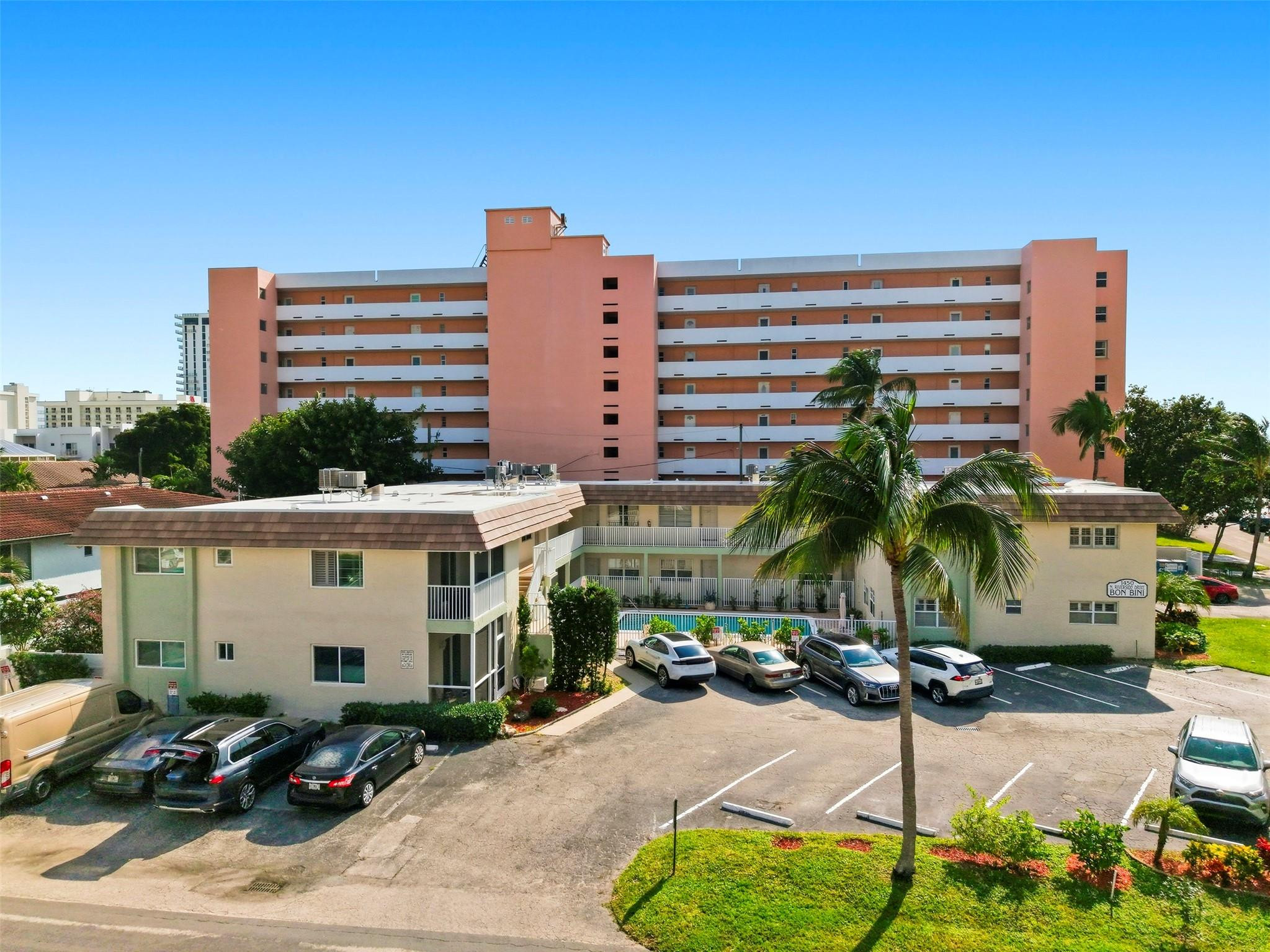 1450 N Riverside Dr #201 Pompano Beach, FL 33062
