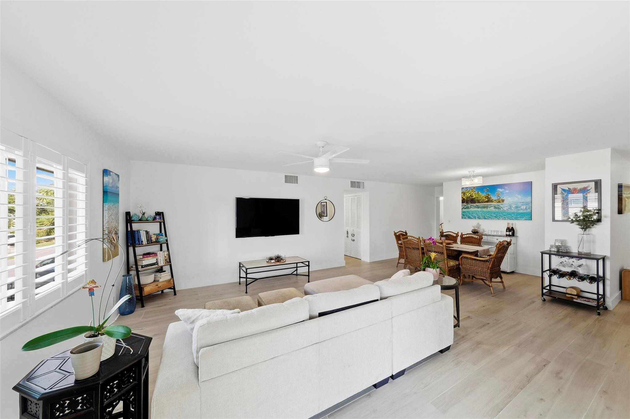 1450 N Riverside Dr #201 Pompano Beach, FL 33062